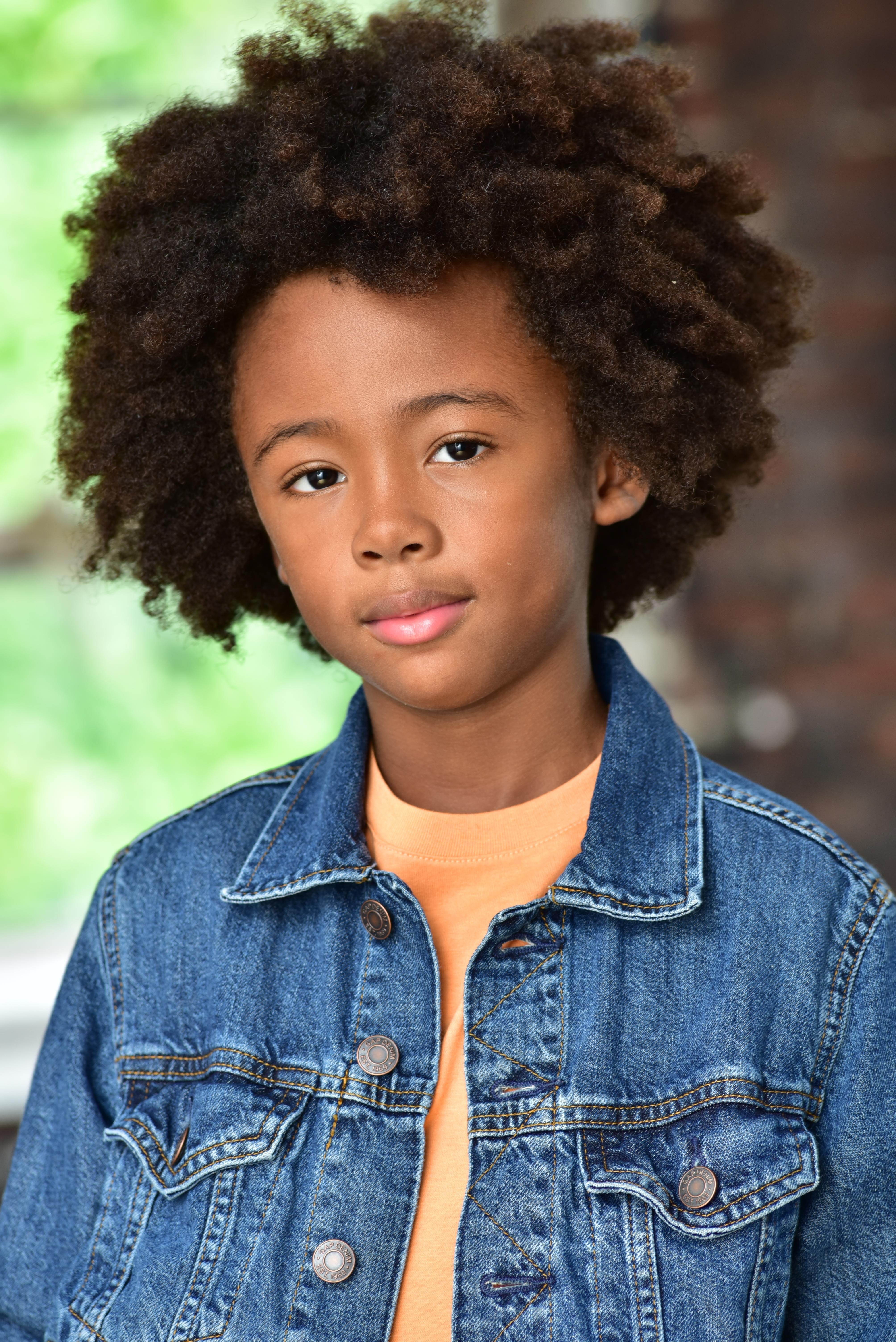 actor Kaden Taylor large photo