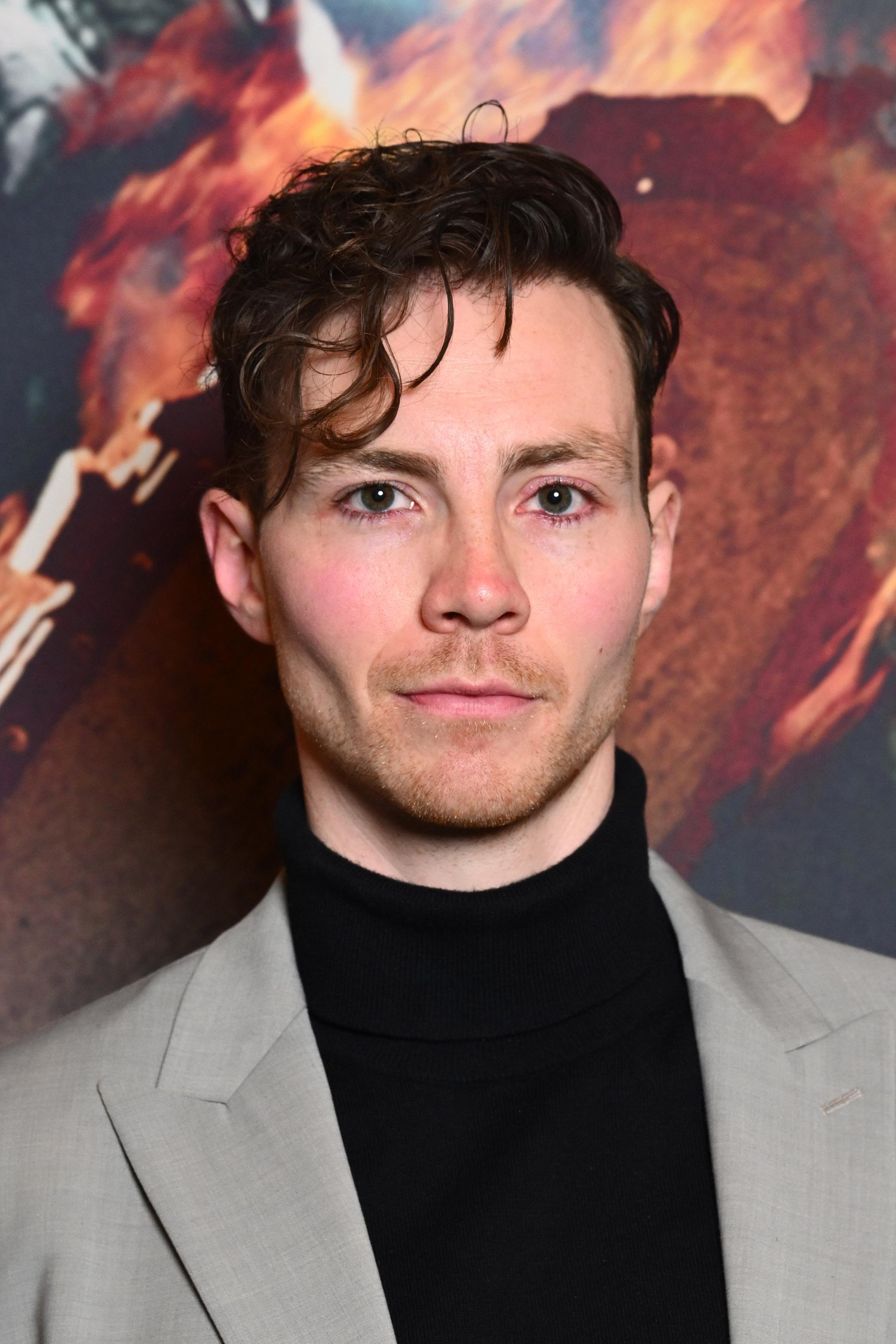 actor Sam Barrett large photo