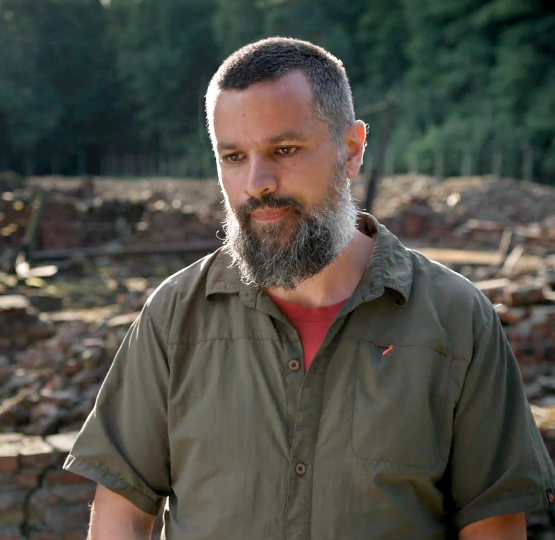 actor Pawel Sawicki large photo