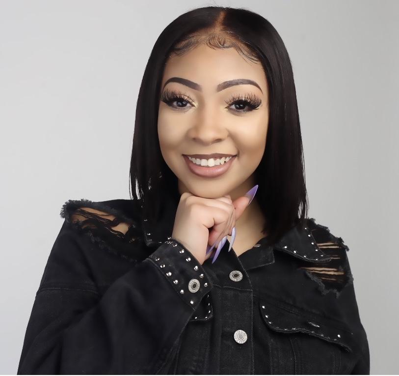 actor Cierra Smith large photo