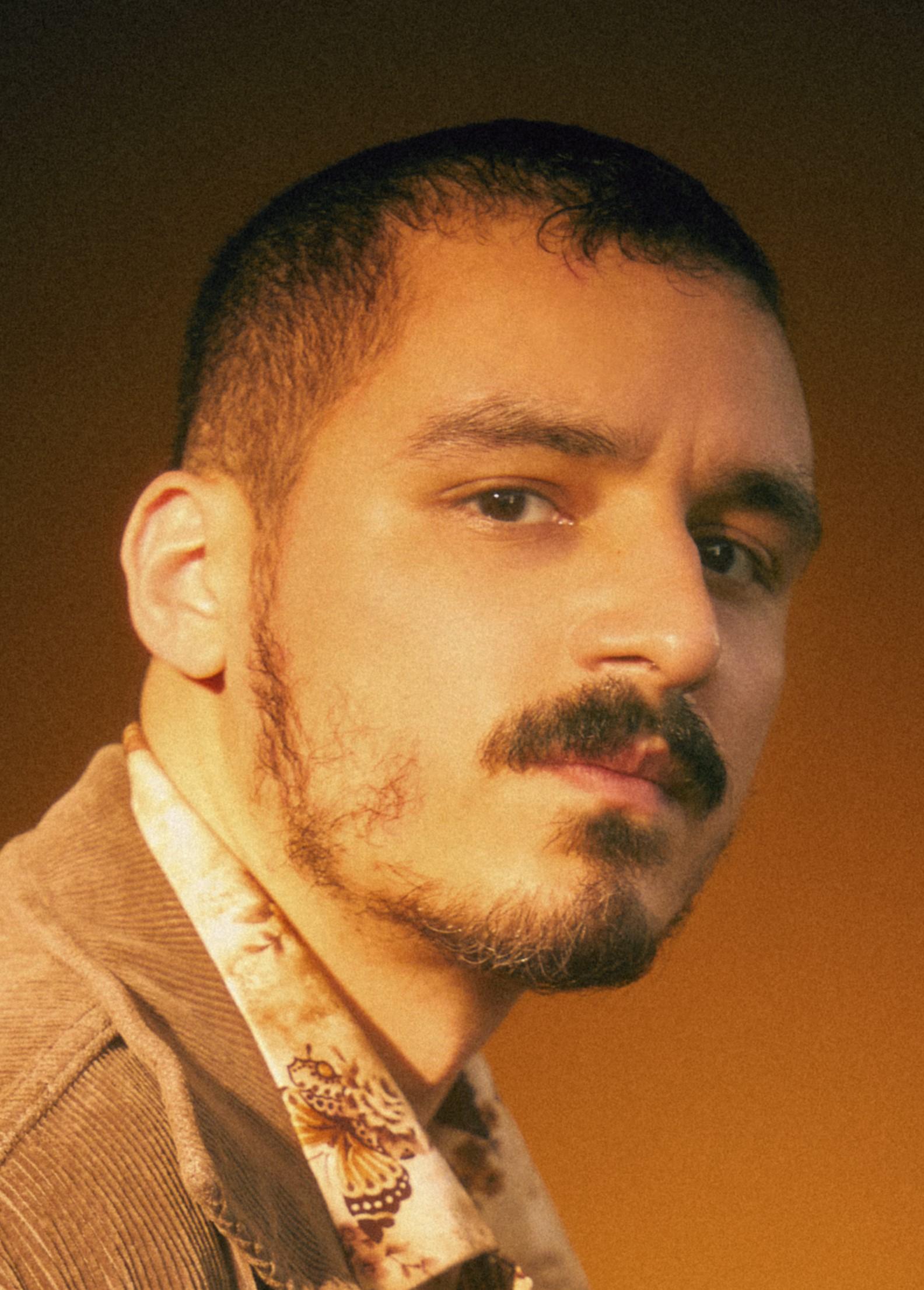 actor Carlos Javier Rivera large photo