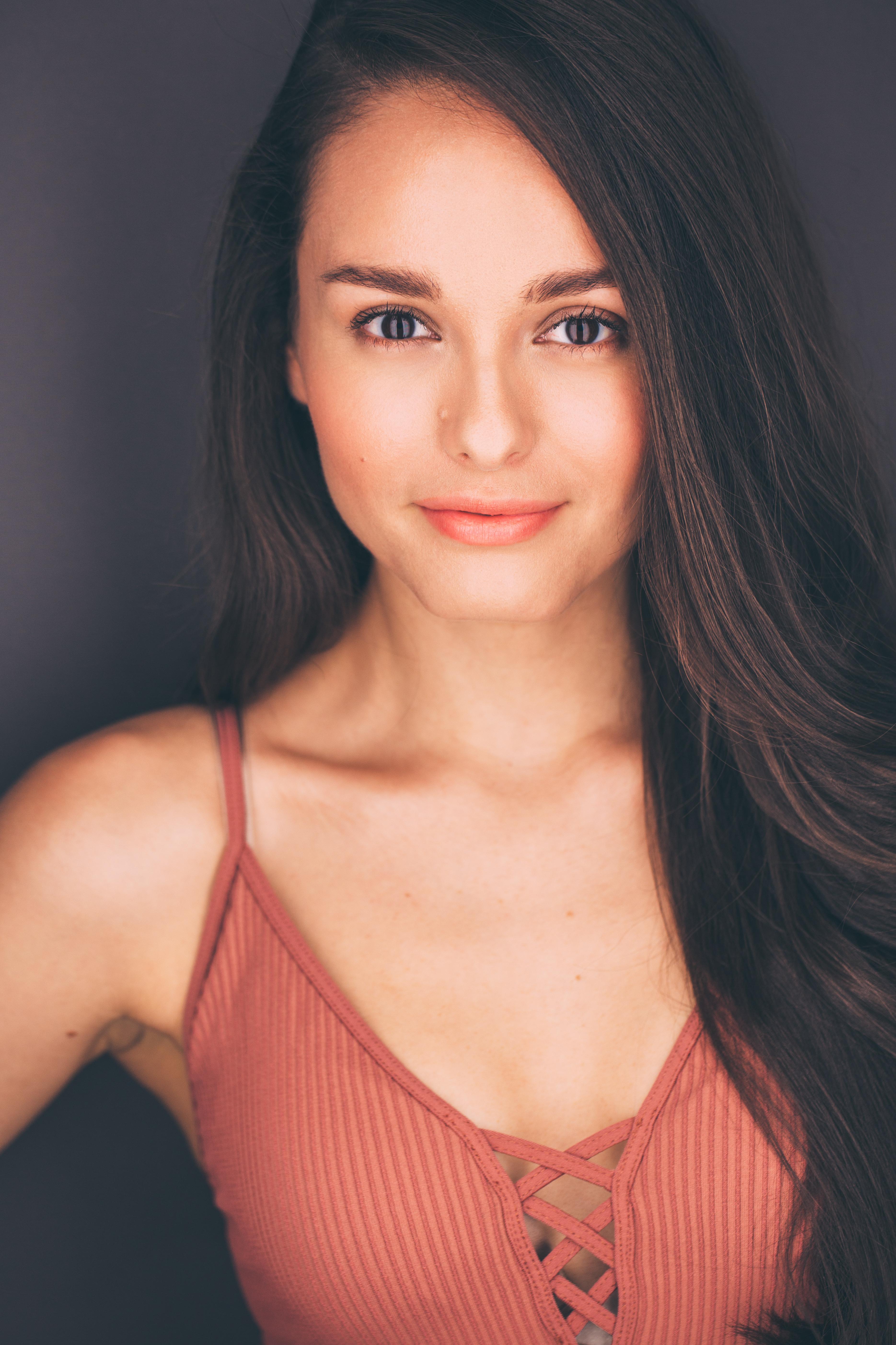 actor Andrea Morales large photo