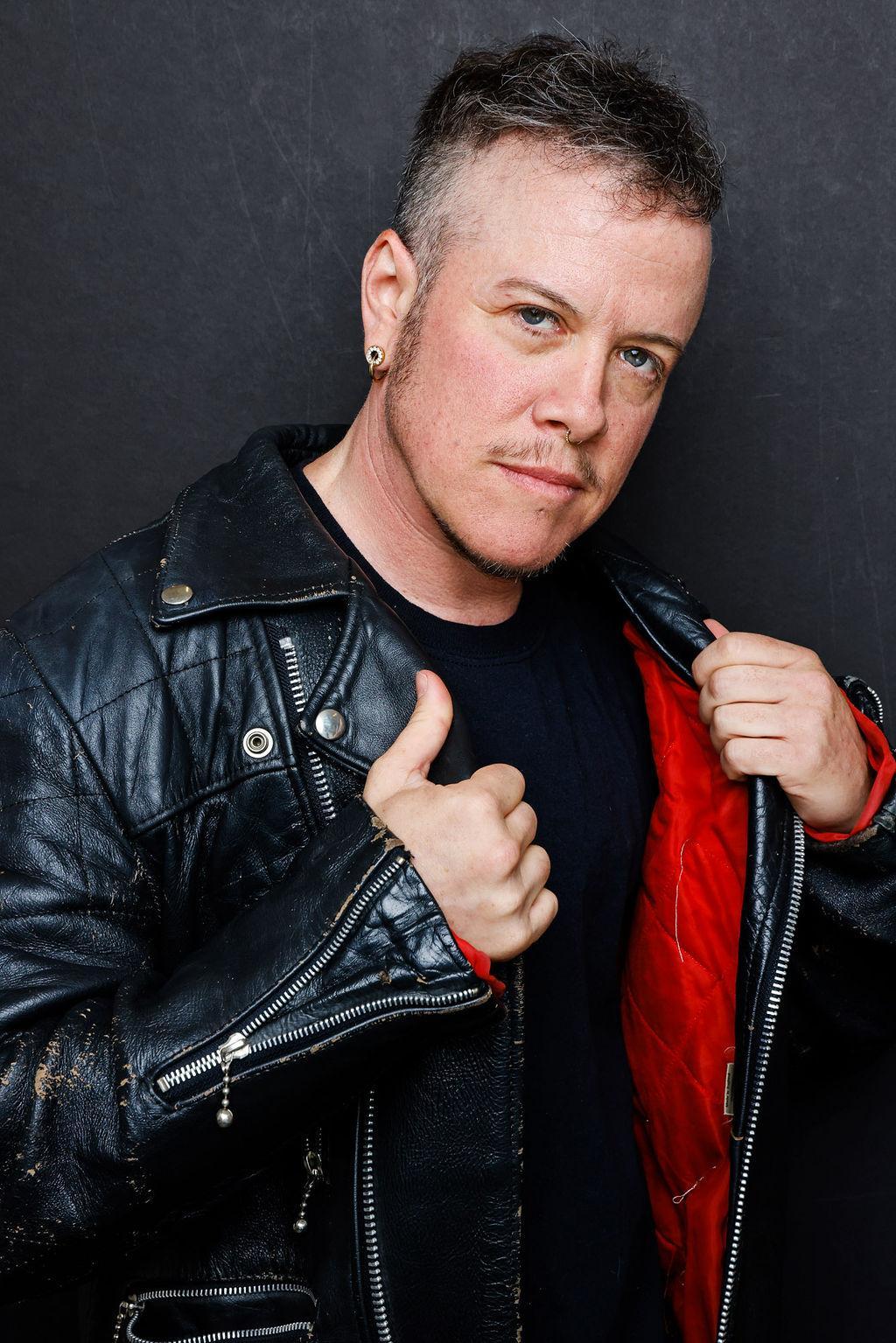 actor Nicky Cutler large photo