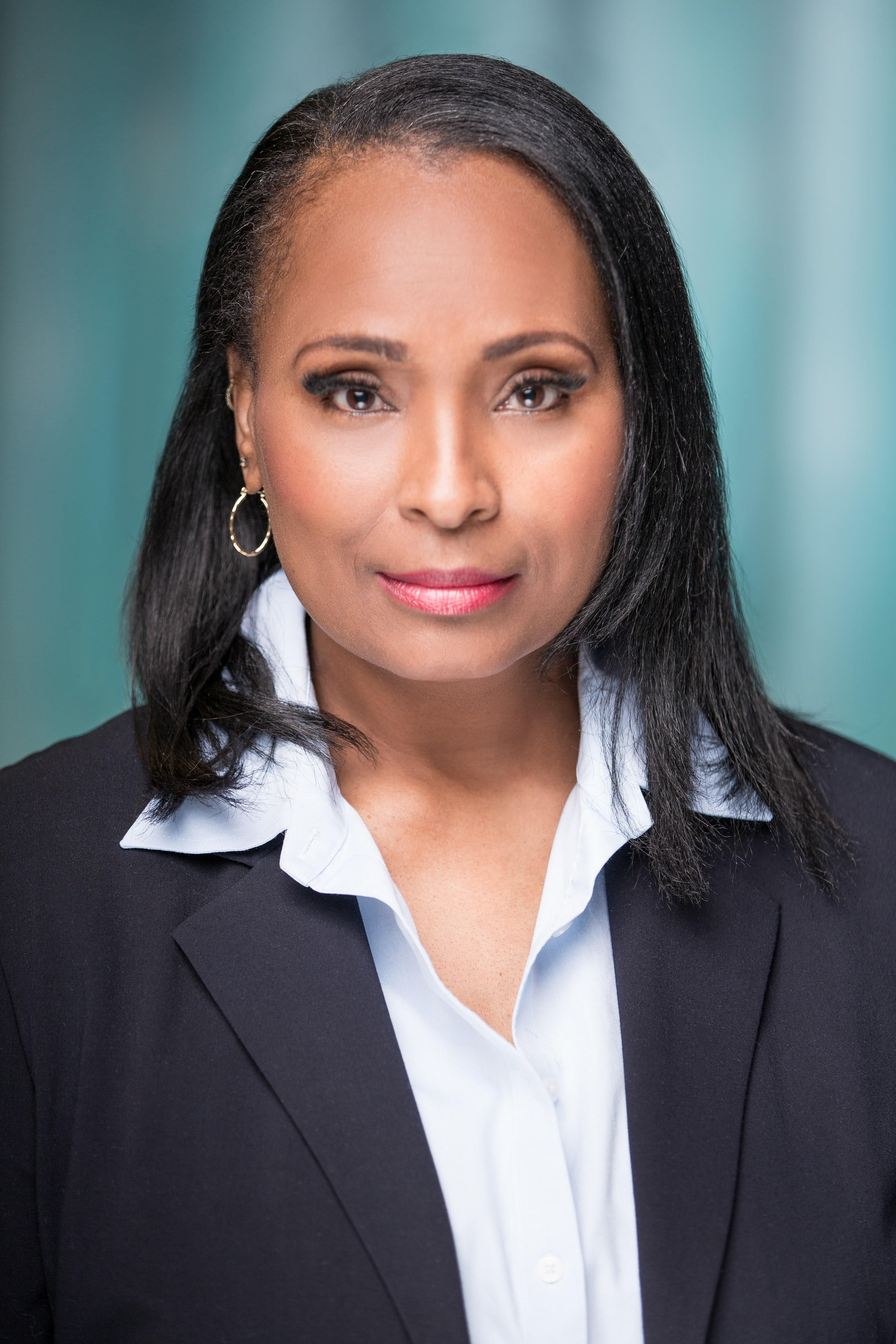 actor Brenda L. Dubone large photo