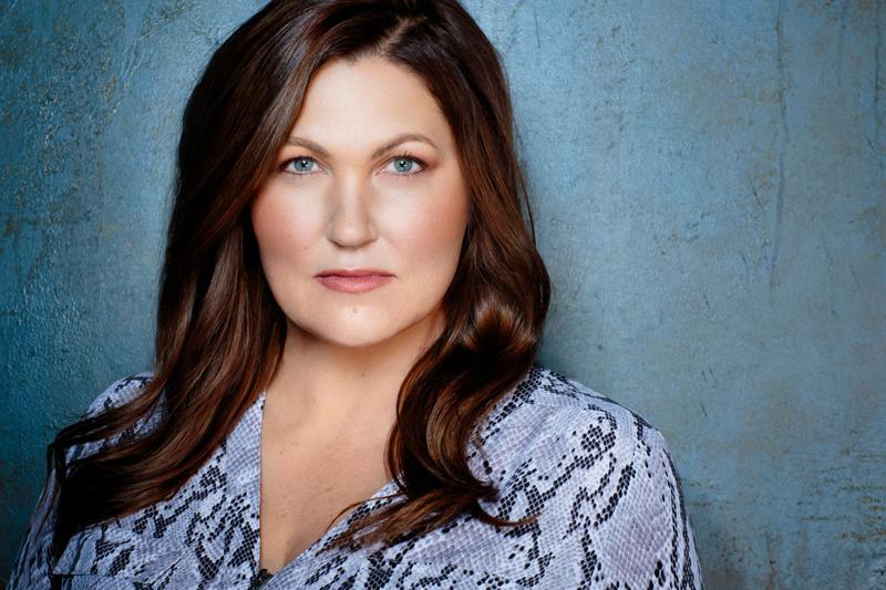 actor Jessica Rae large photo