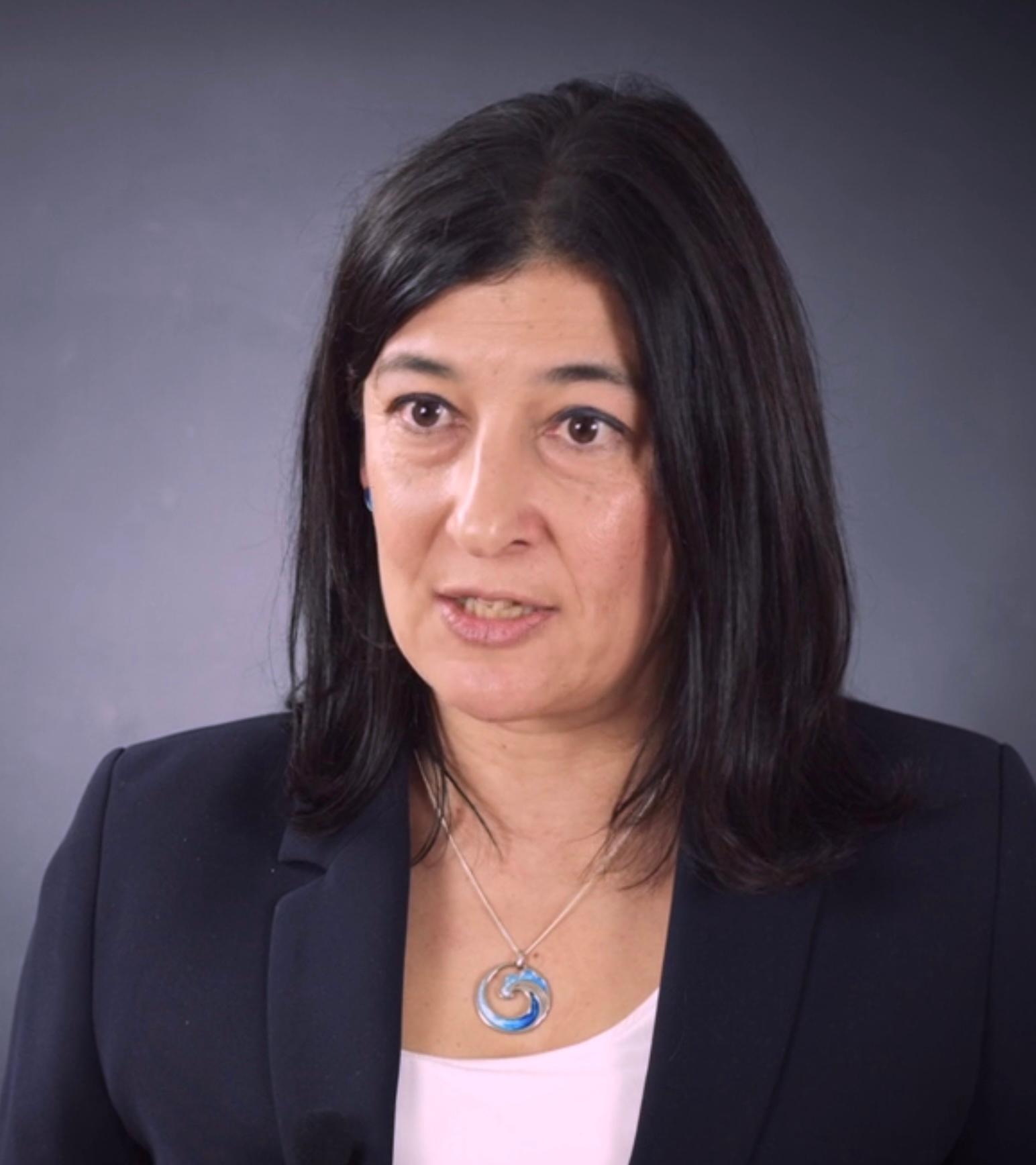 actor Lisa Pine large photo