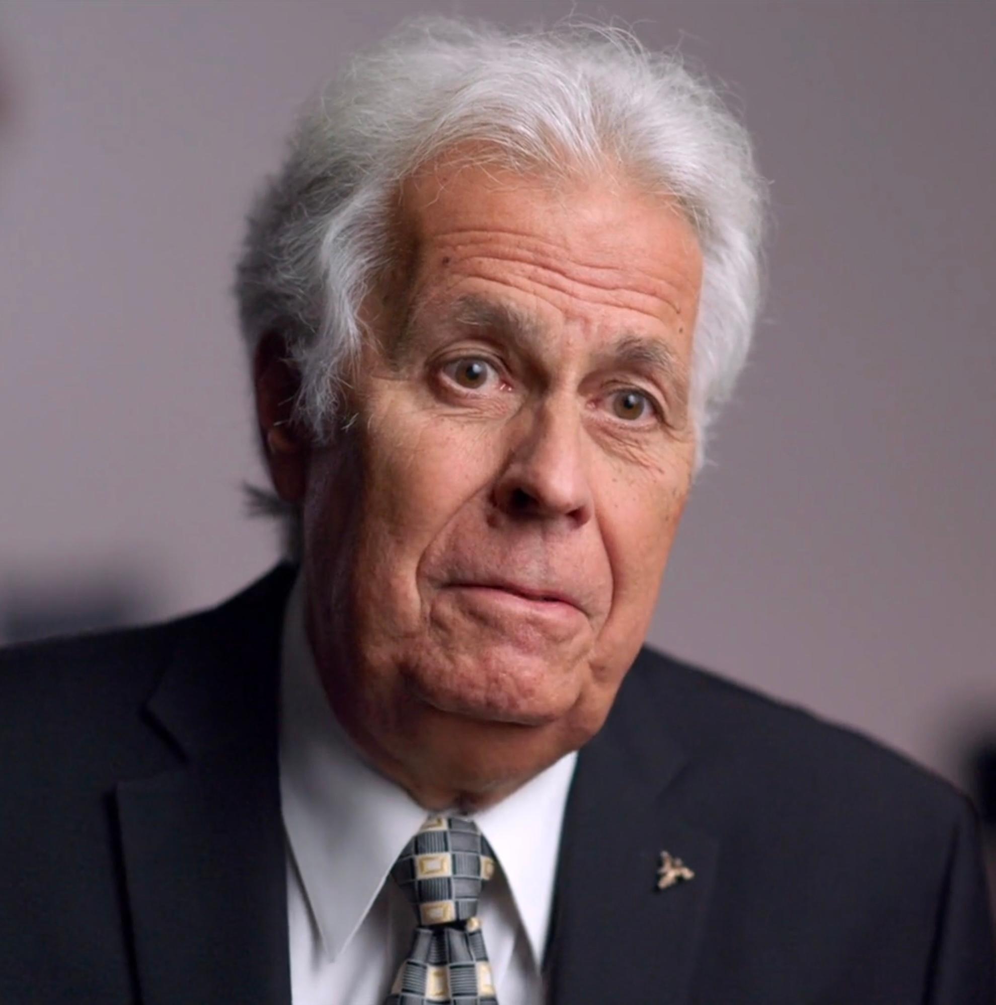 actor E.V. Di Massa Jr. large photo