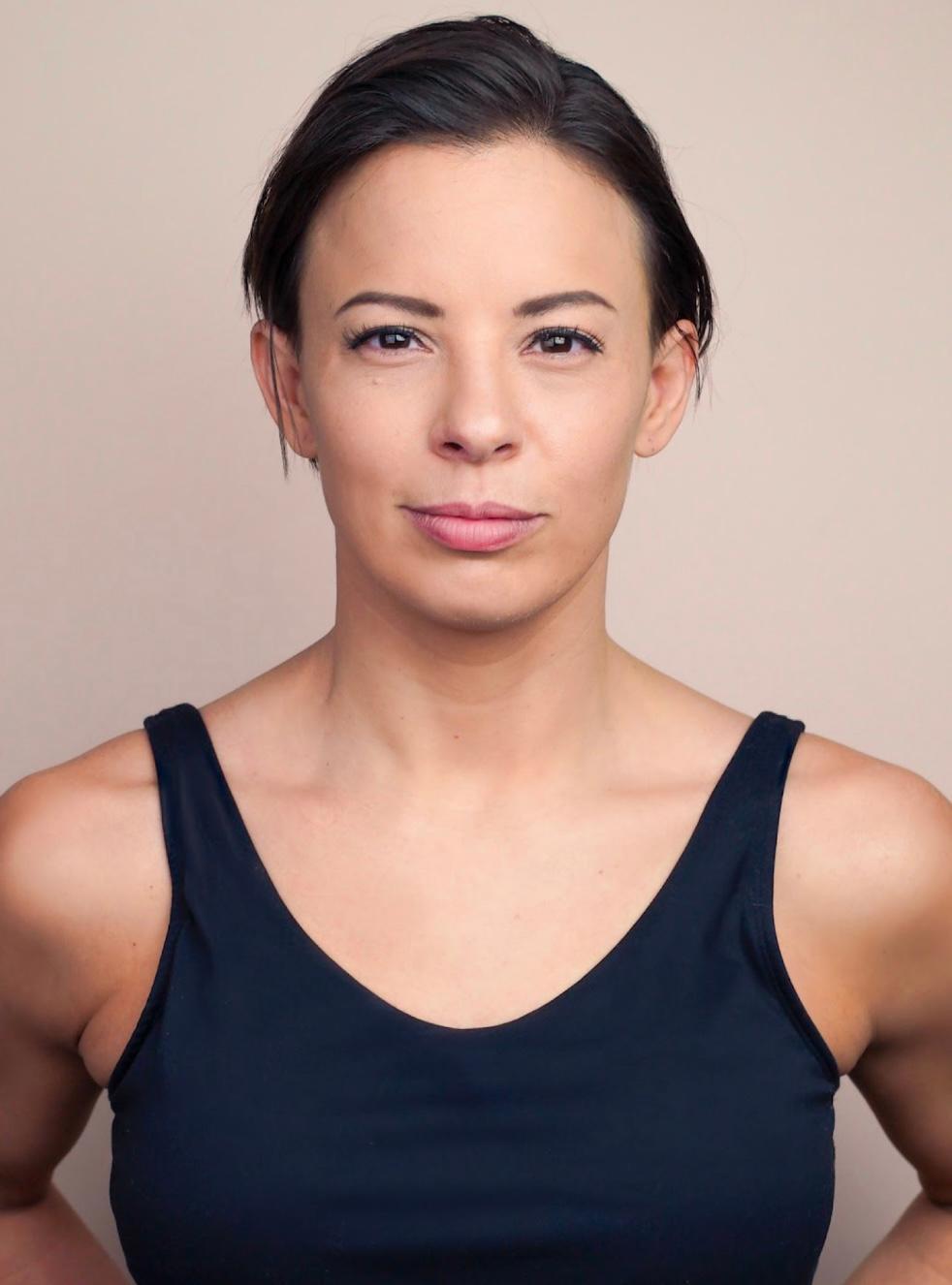 actor Megan Dovell large photo