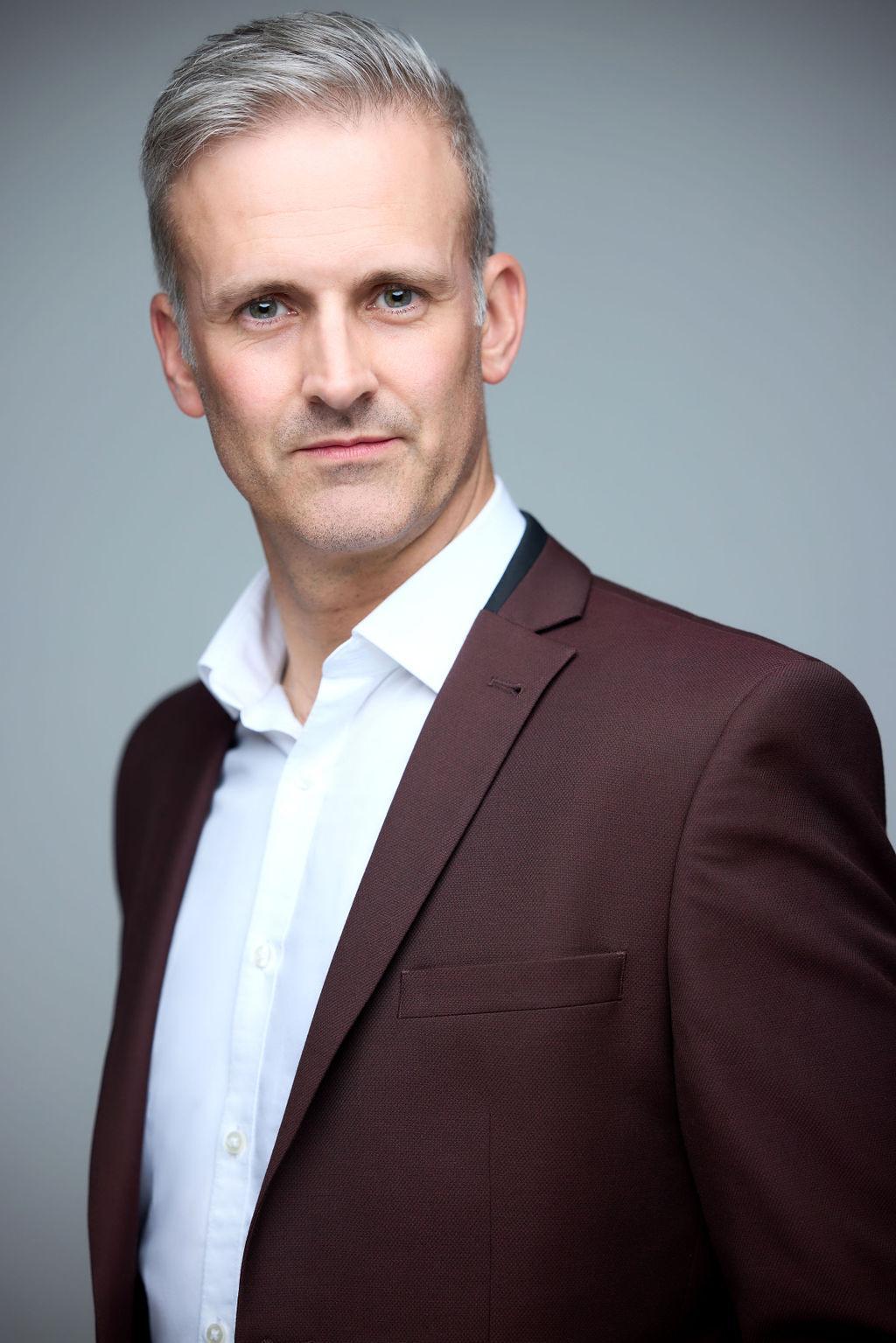 actor Martyn Spendlove large photo