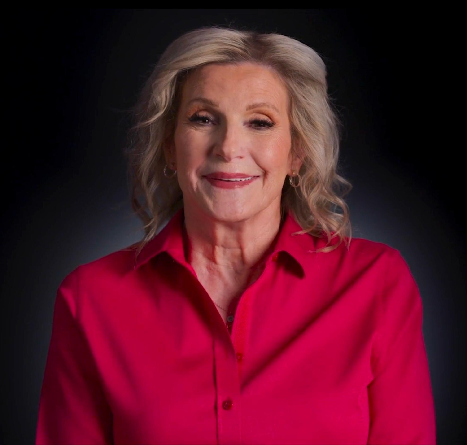 actor Claudia Peterson large photo