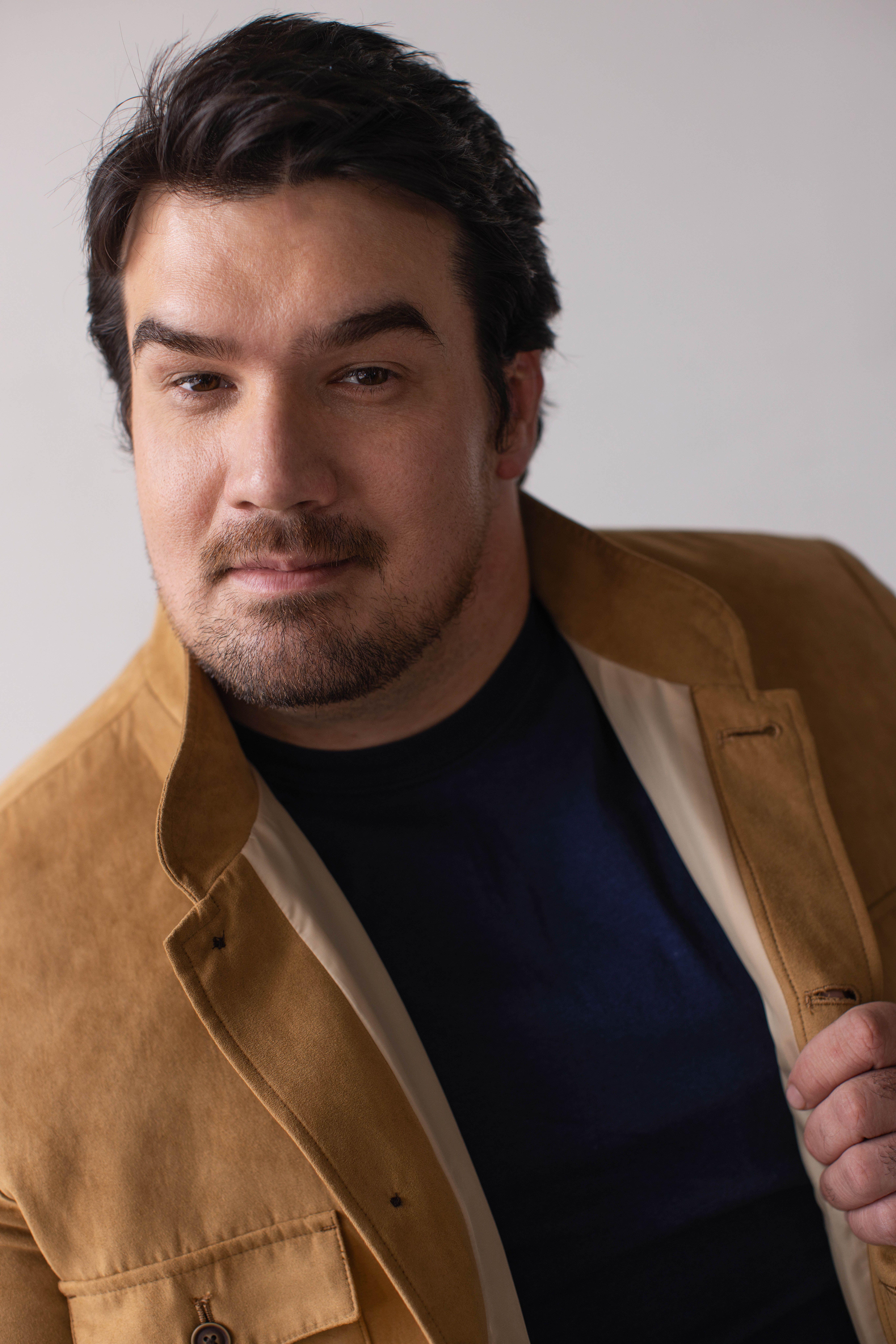 actor Curtis Combrink large photo