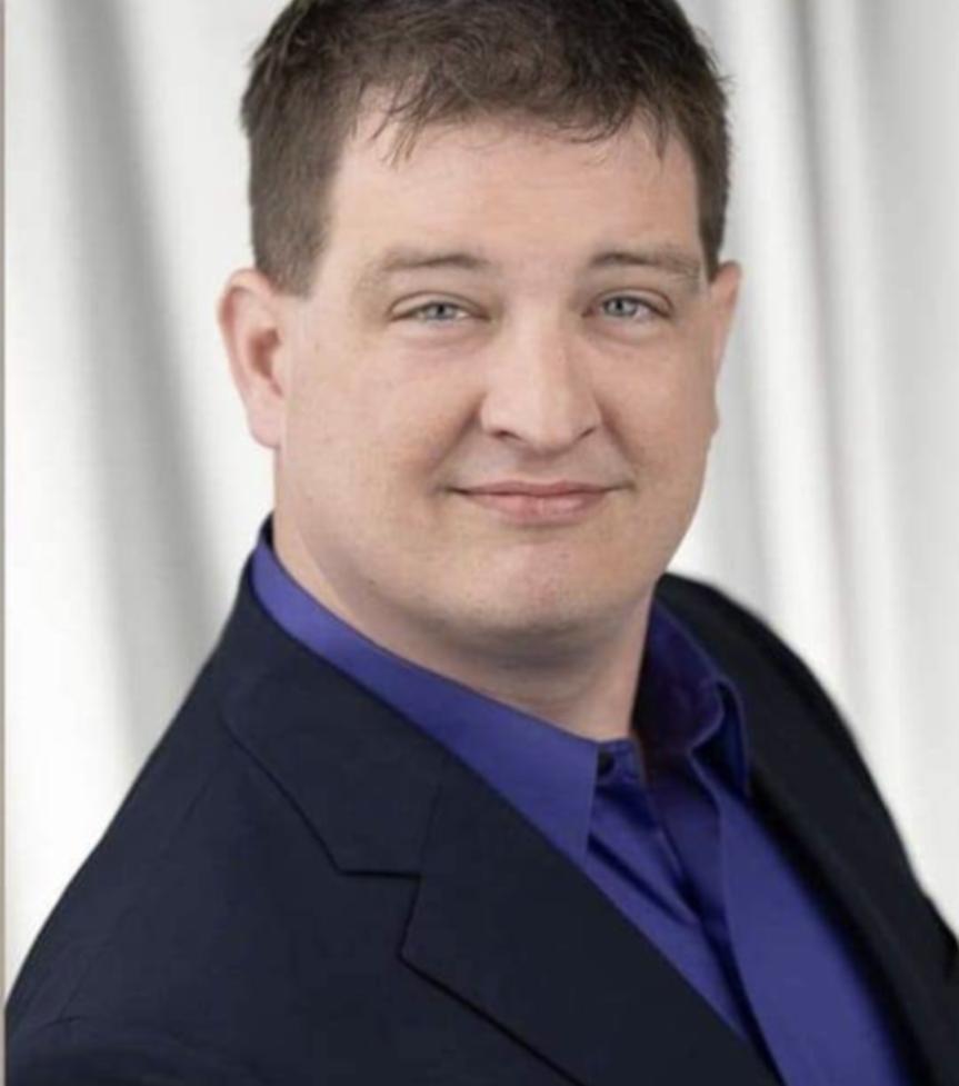 actor Charles Mckee large photo