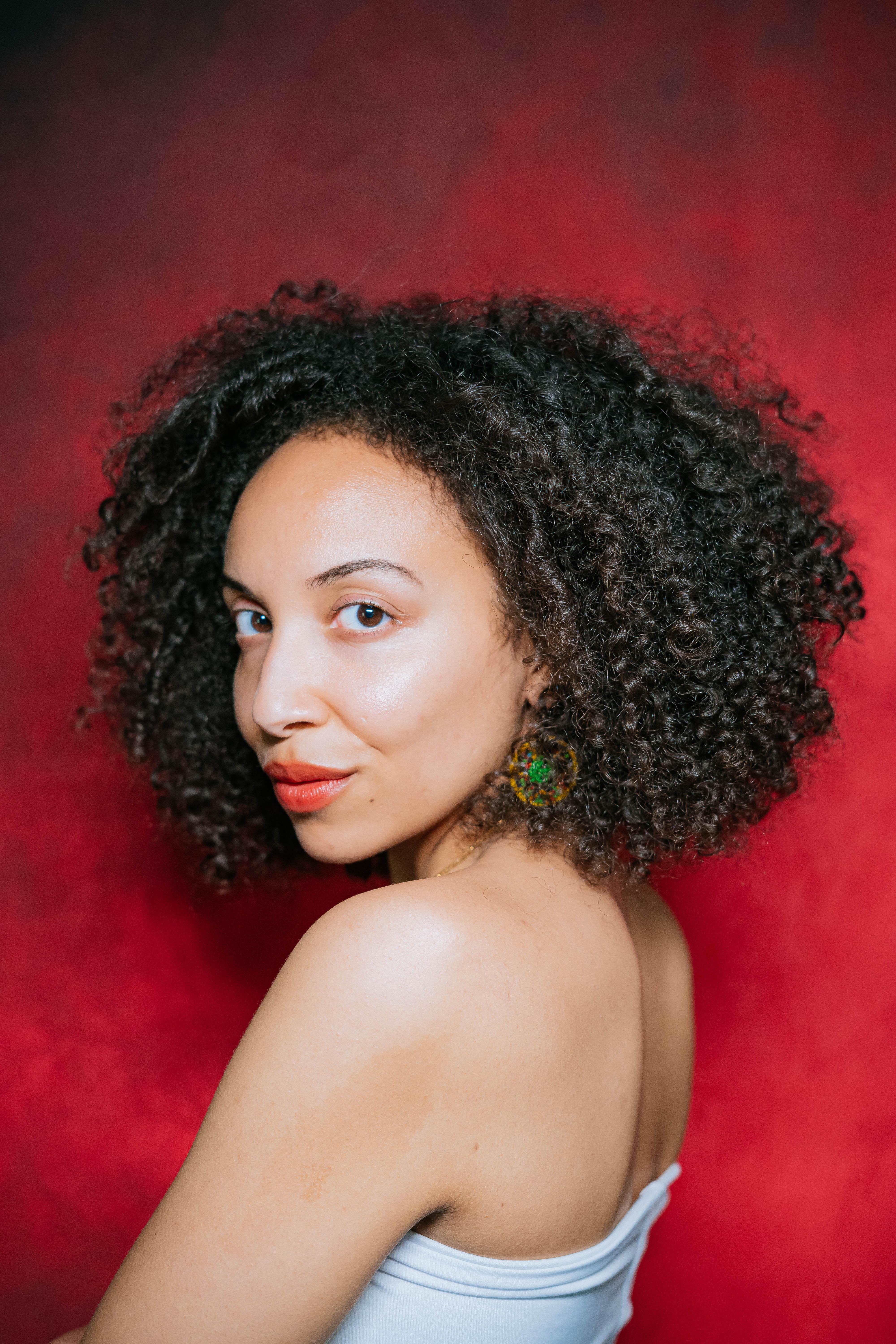 actor Gabrielle Reyes large photo