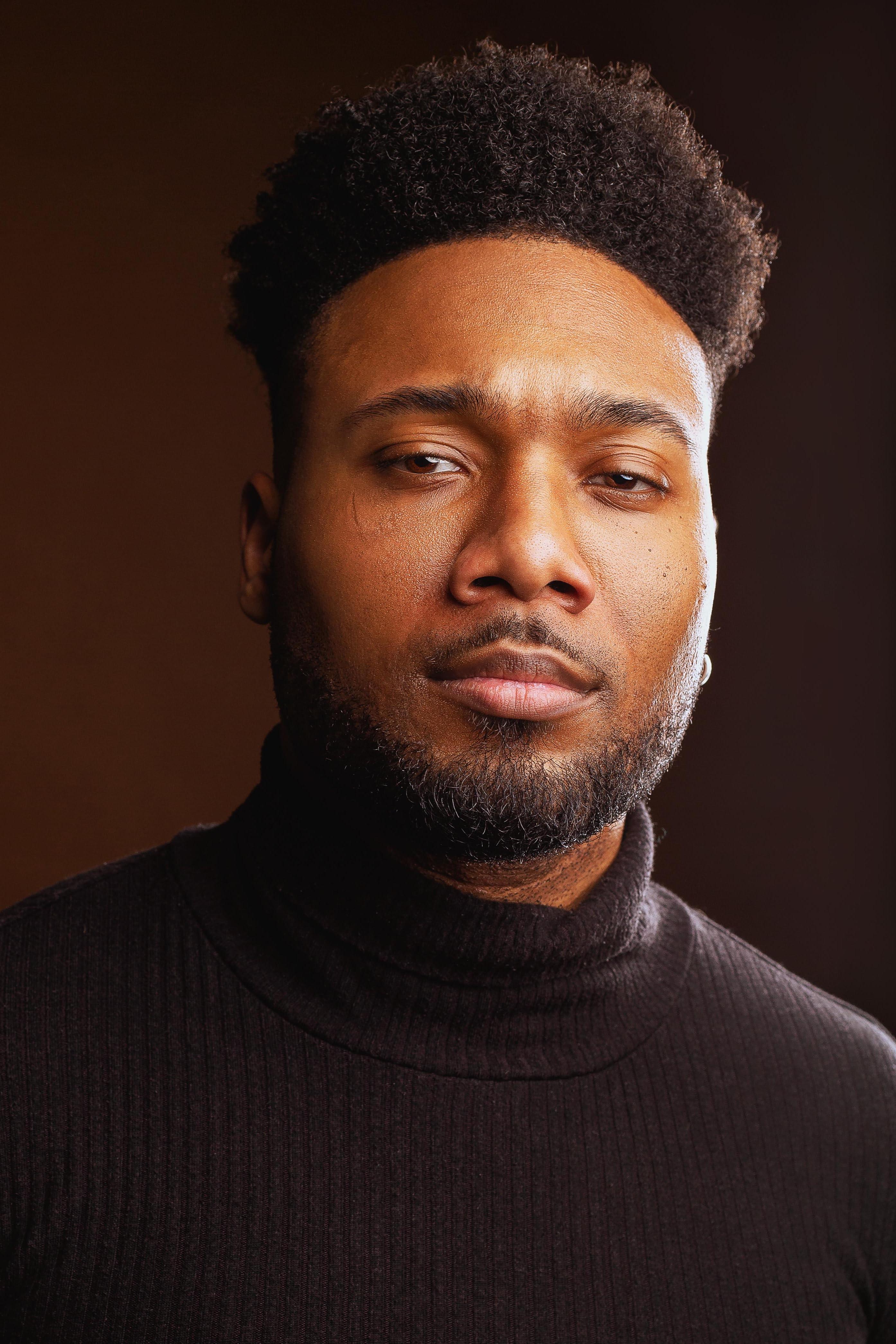 actor Andrew Lyle-Pinnock large photo