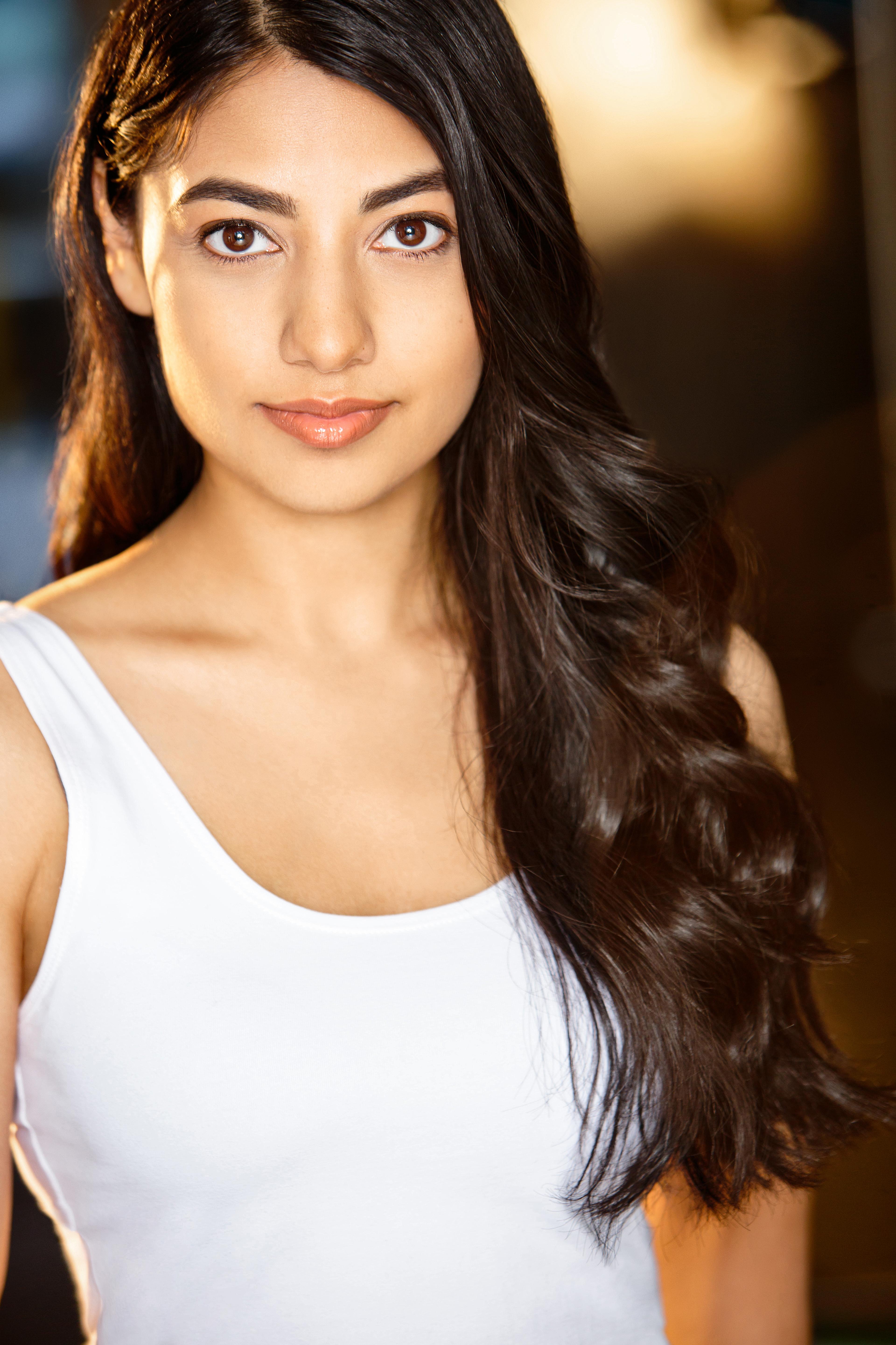 actor Anushka Rani large photo