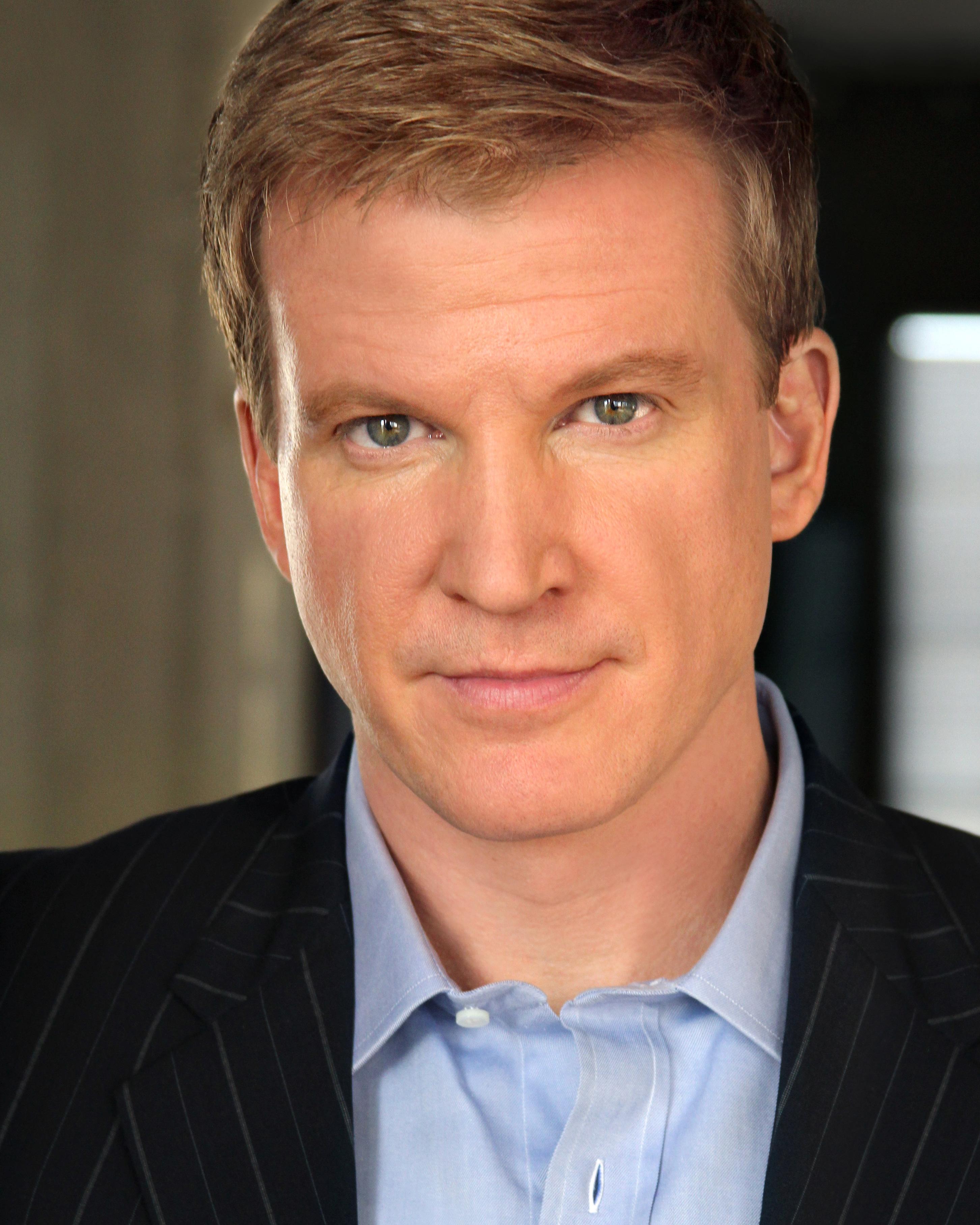 actor Graham Clarke large photo