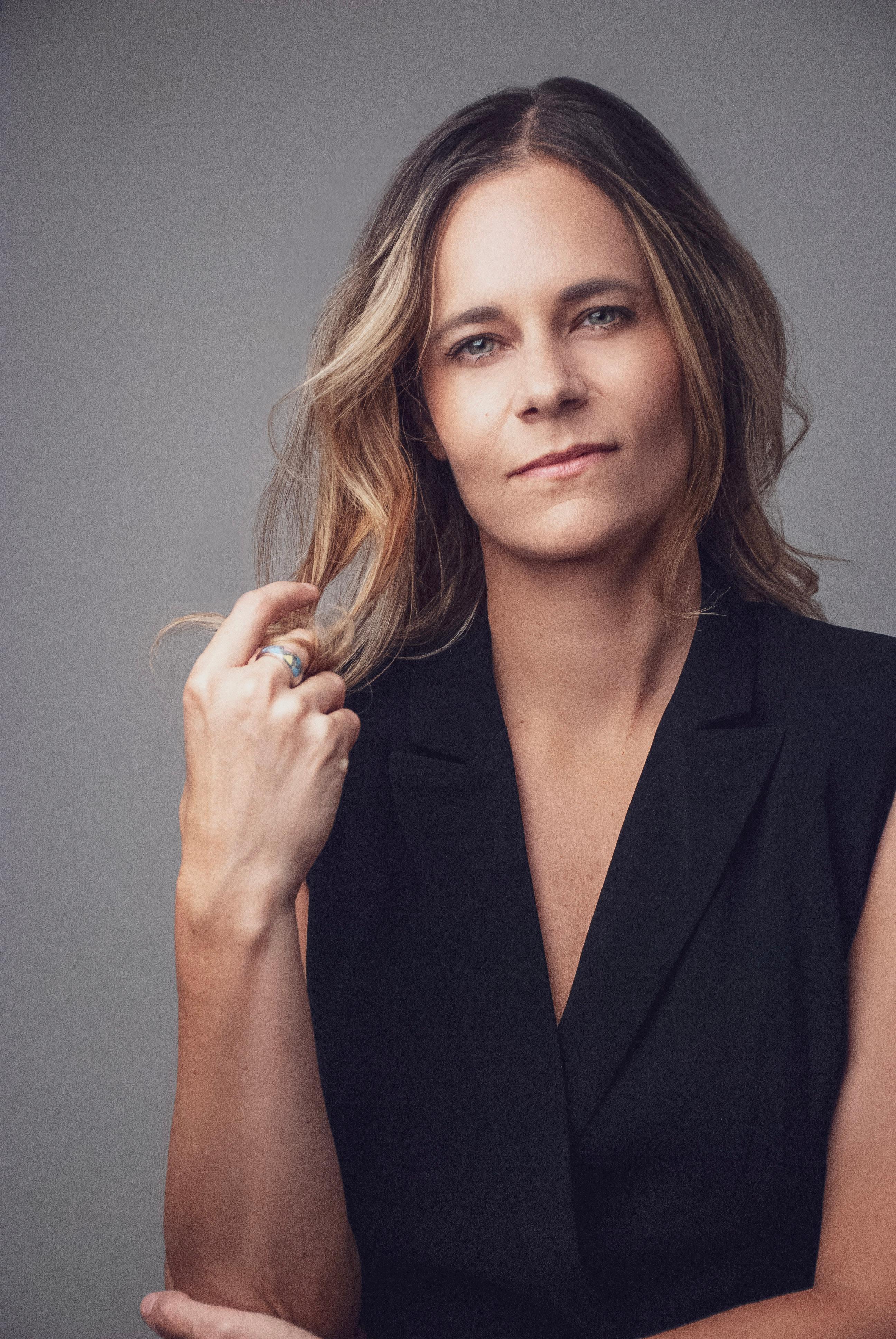 actor Heather Turman large photo