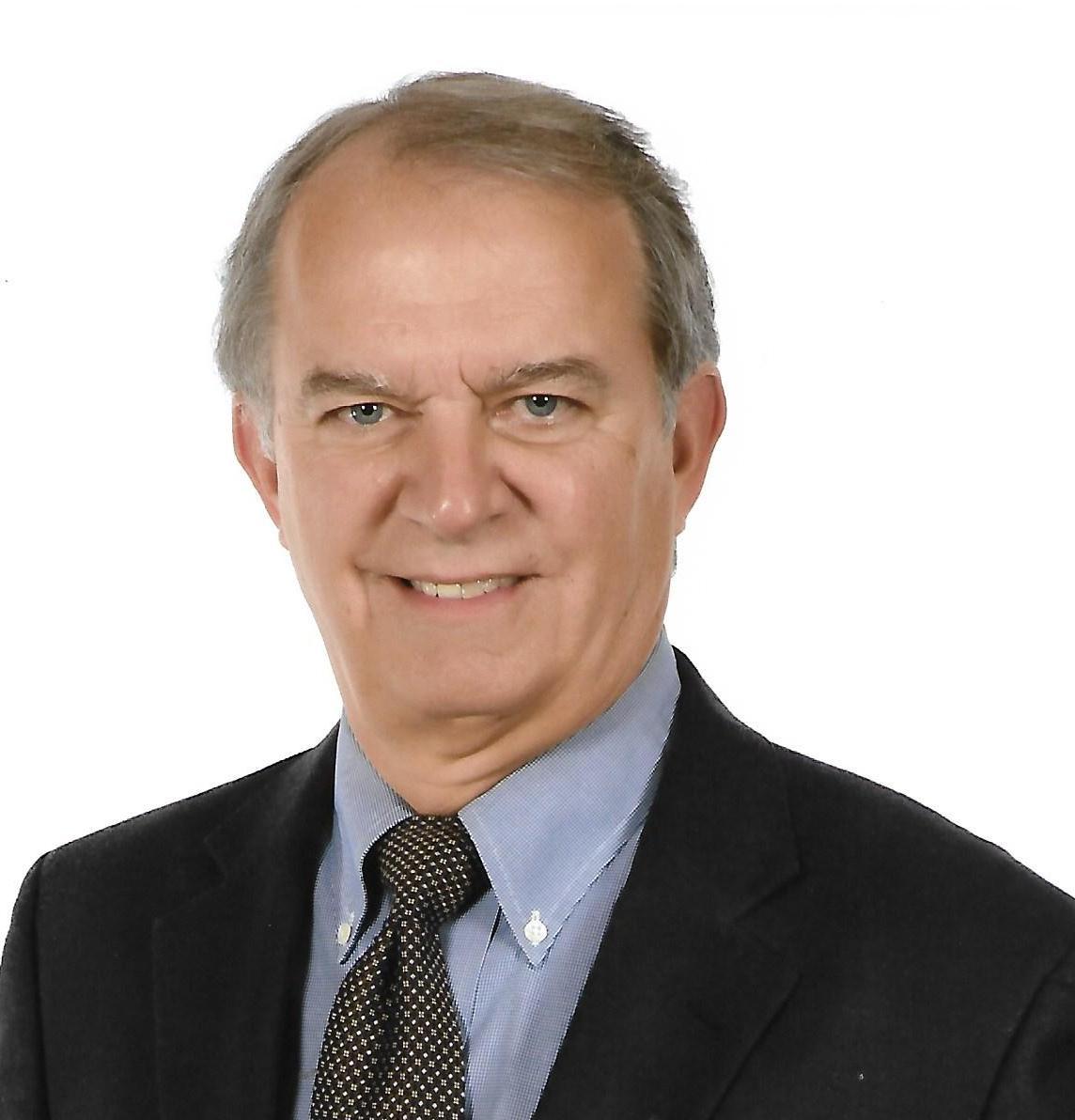 actor Phil Notarange large photo