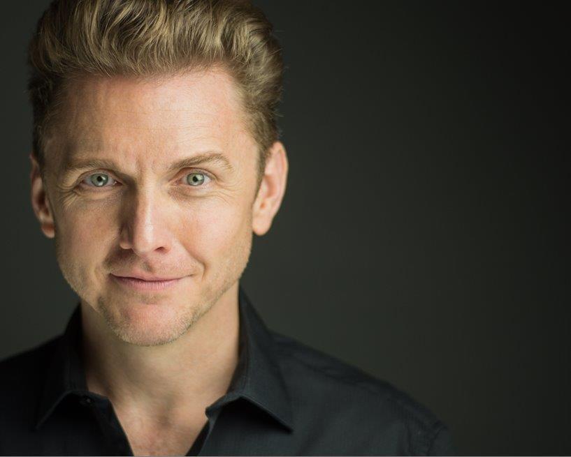 actor Jason Danieley large photo