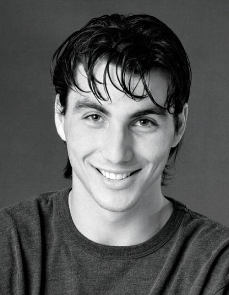 actor Ben Buschel large photo