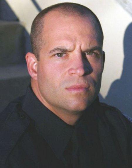 actor Paul Beller large photo