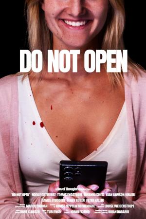 Do Not Open [ترجمة عربية]