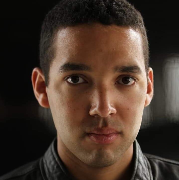 actor Demetri Landell large photo