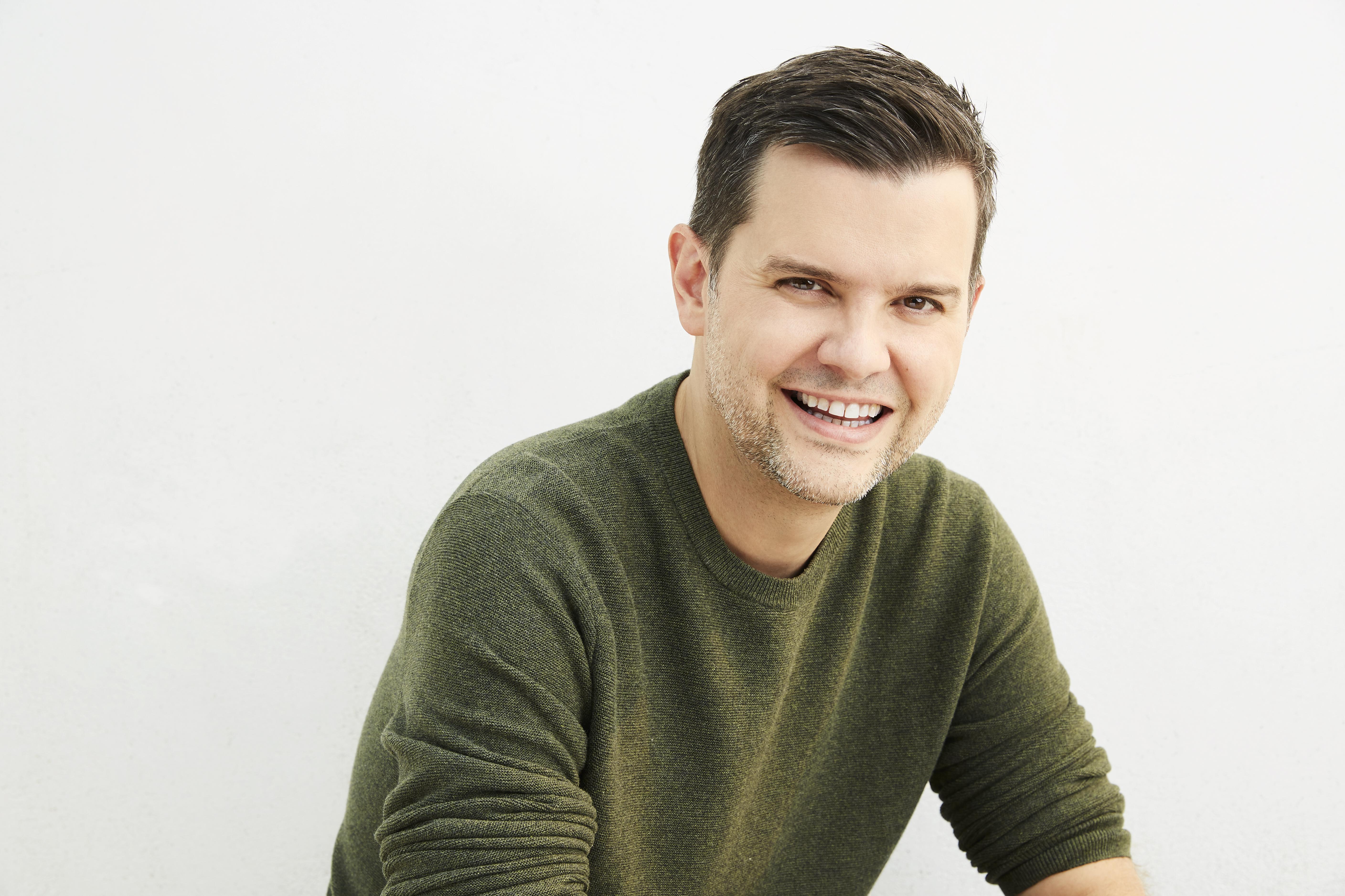 actor Ian McWethy large photo