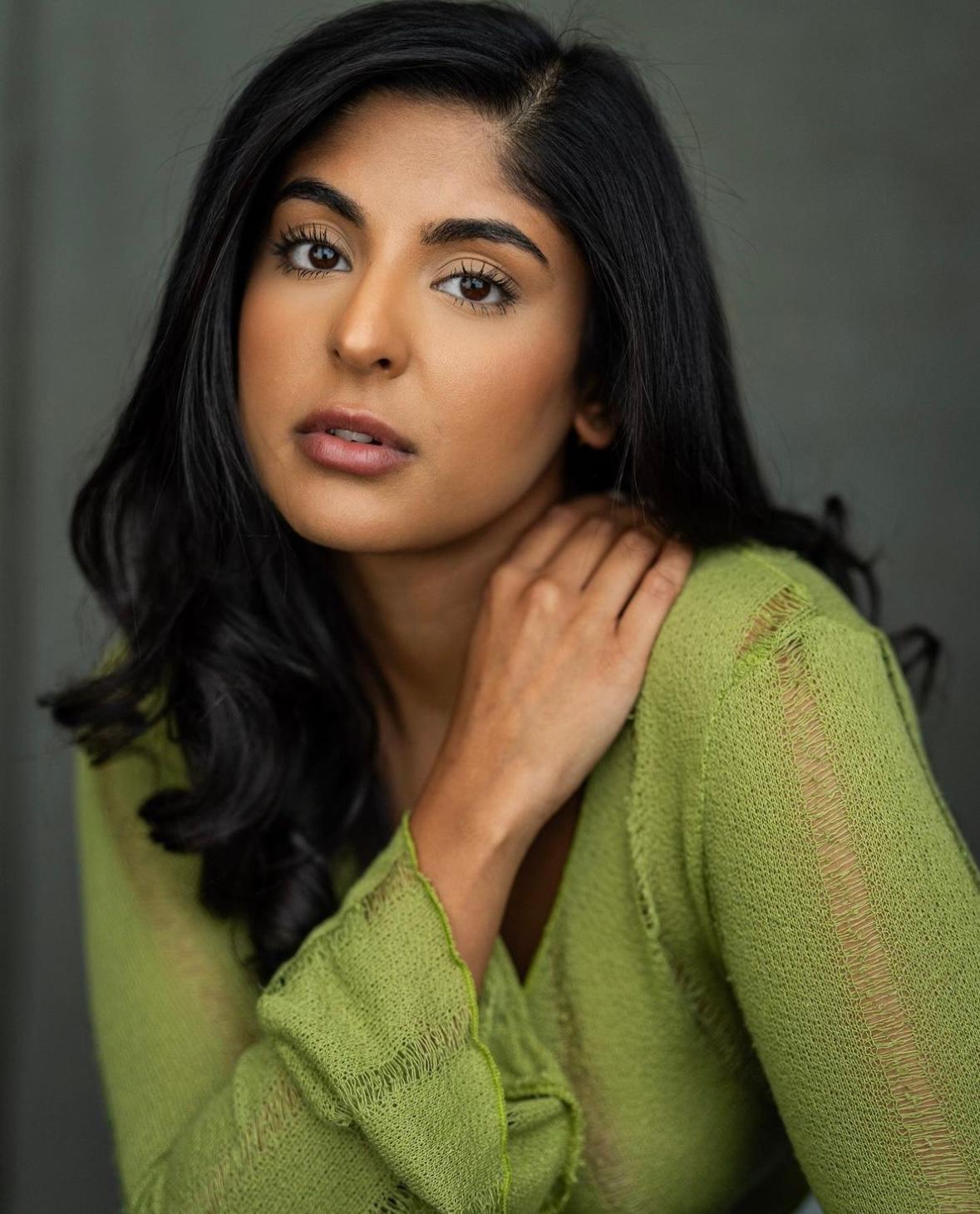 actor Anoushka Chadha large photo