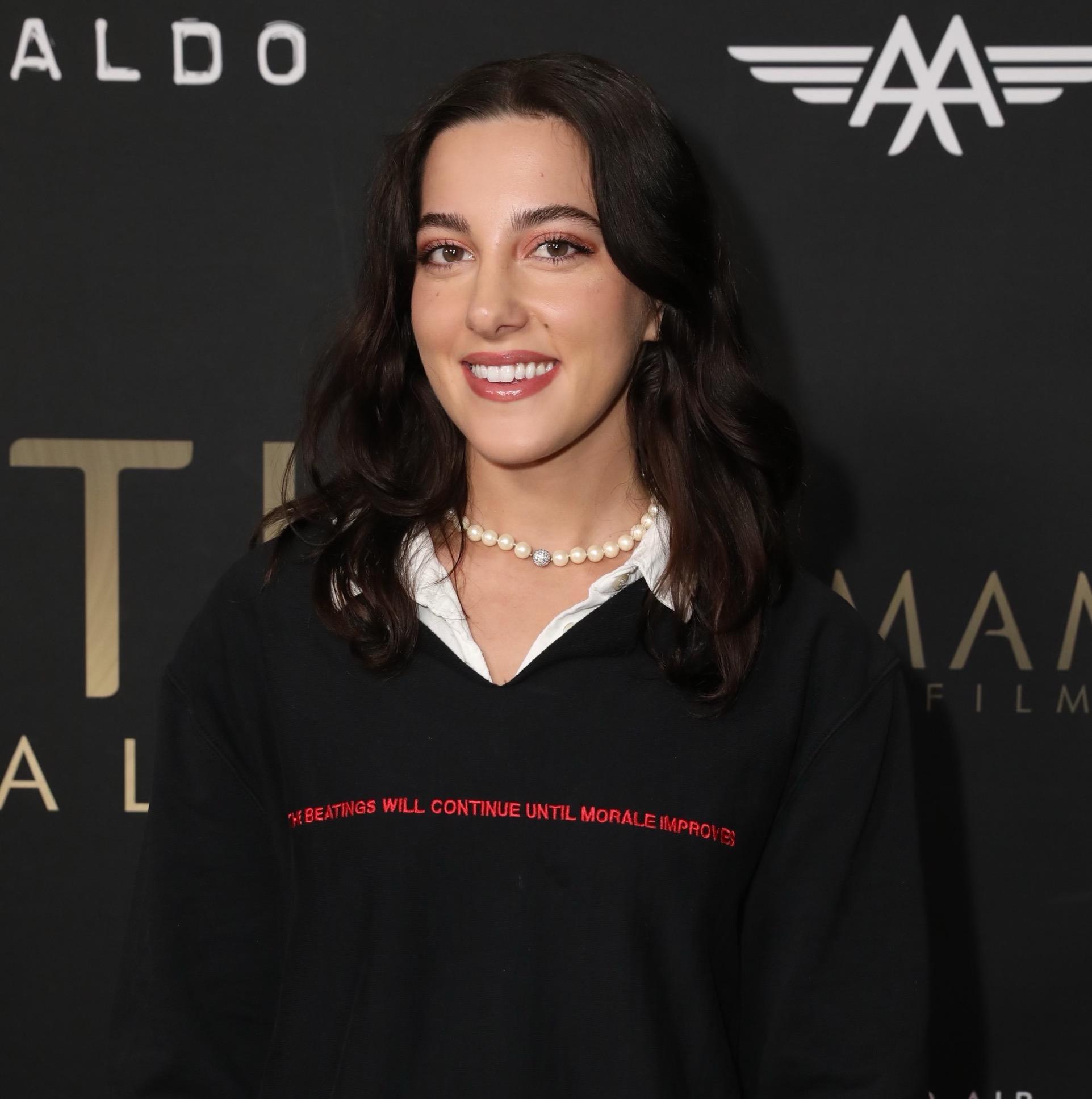 actor Diana Malota large photo