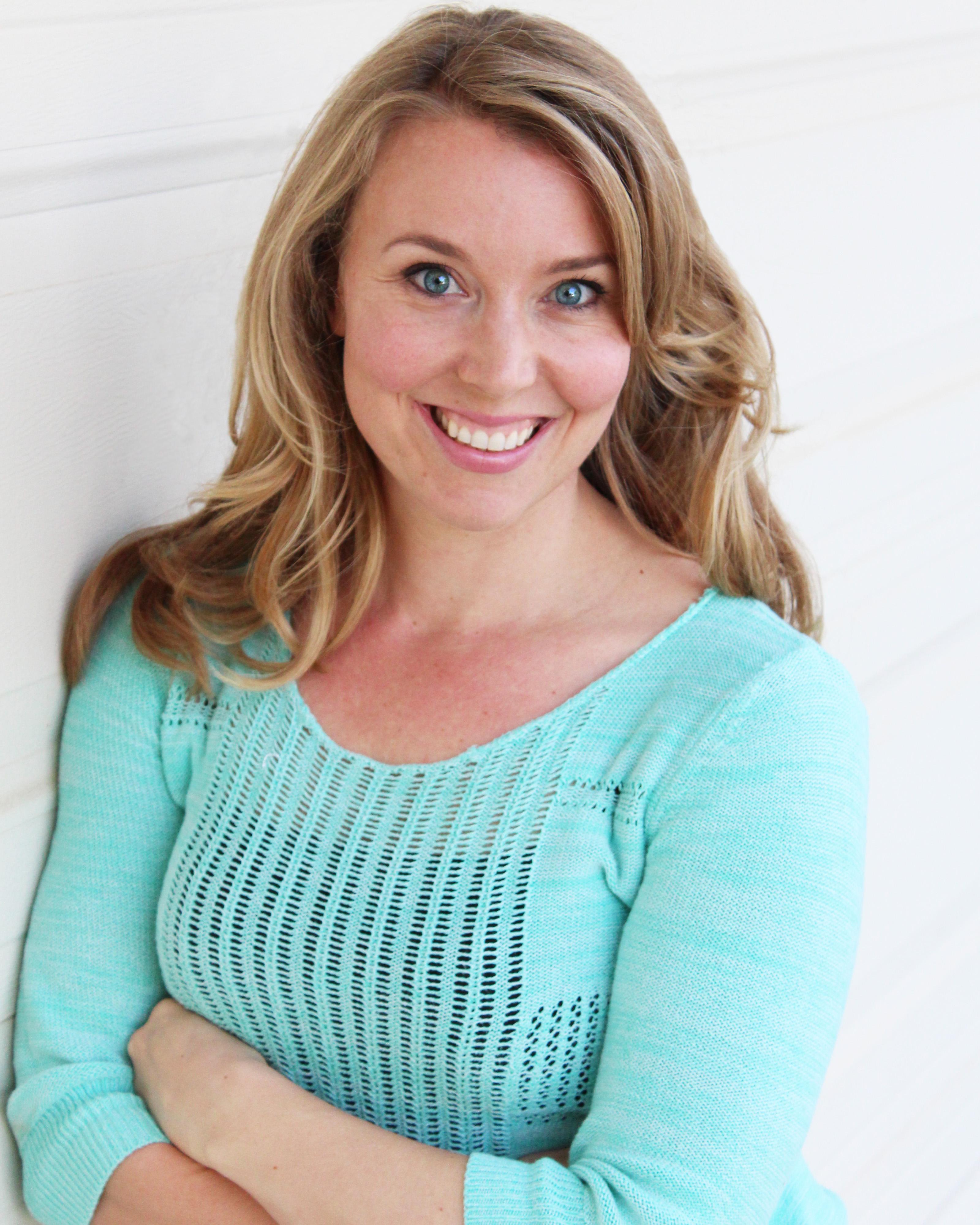 actor April Grace Lowe large photo