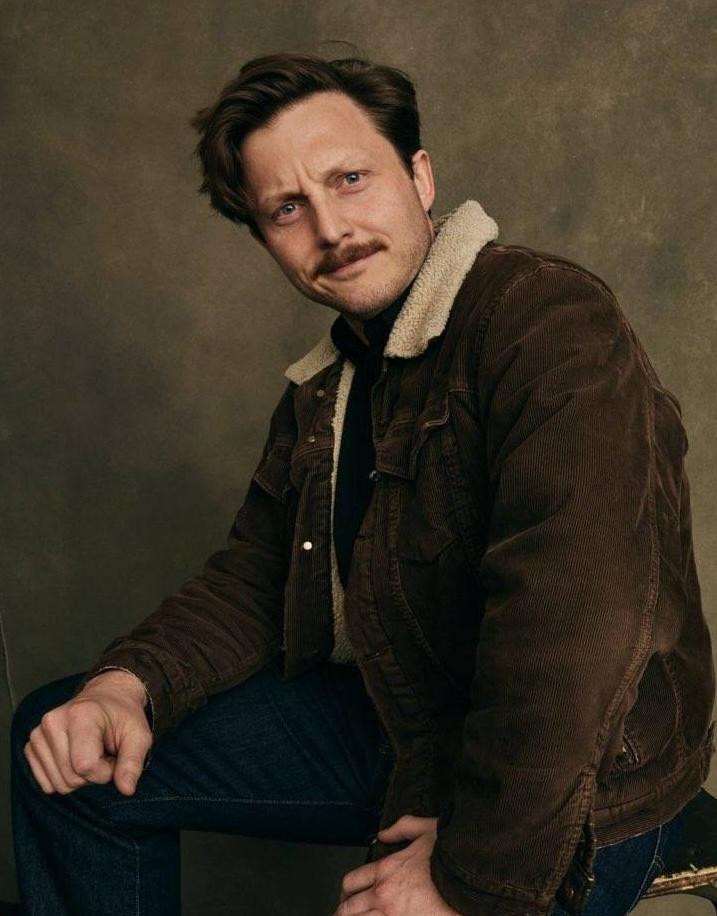 actor Bridge Stuart large photo