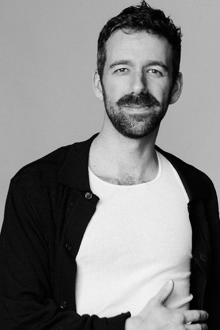 actor Iain Stewart large photo