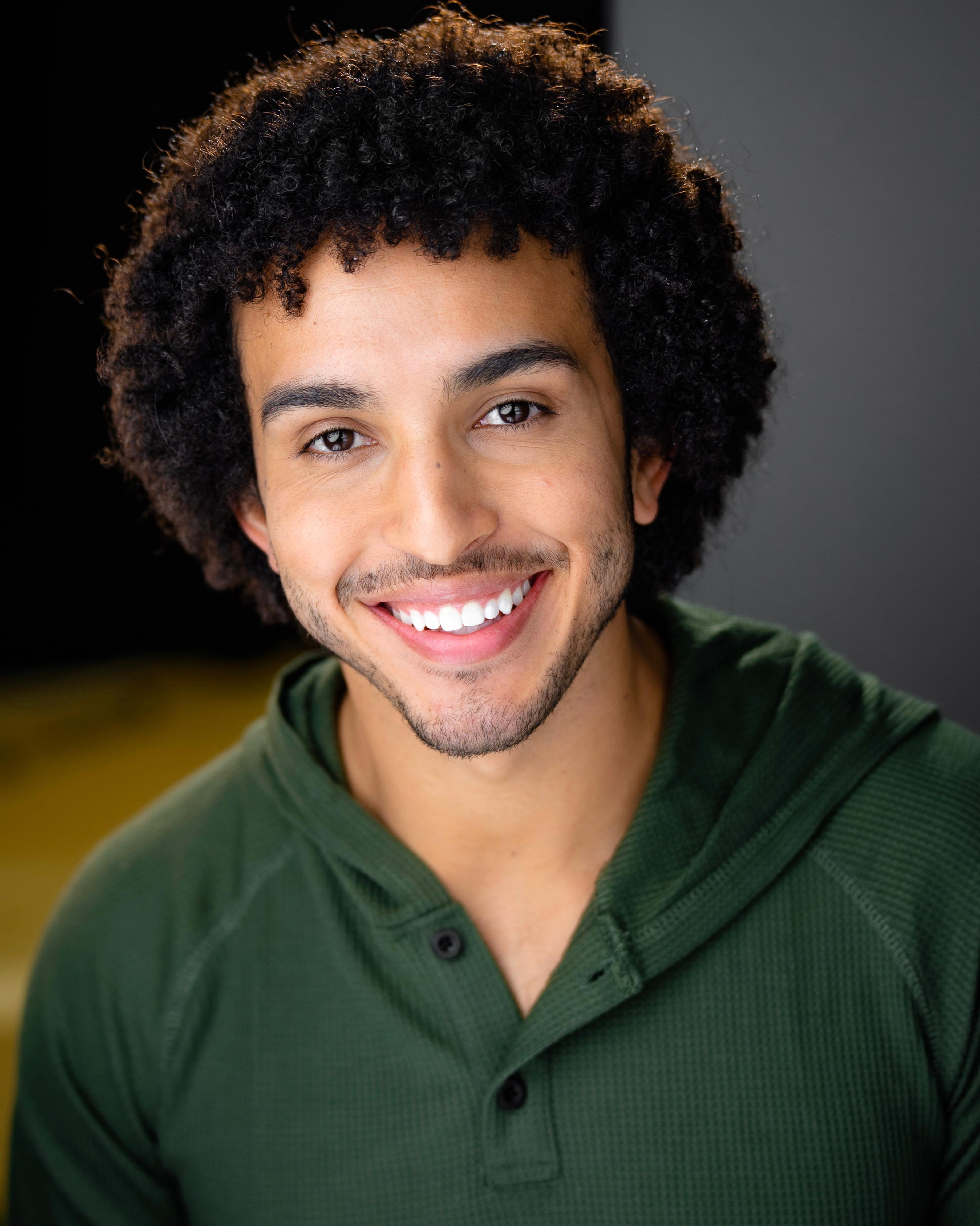 actor Angel Ray large photo