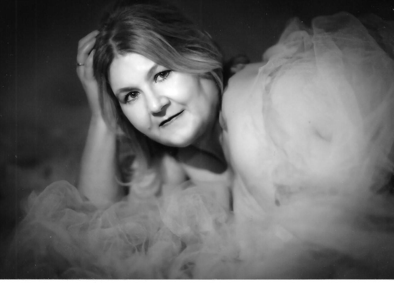 actor Wanda Jones large photo