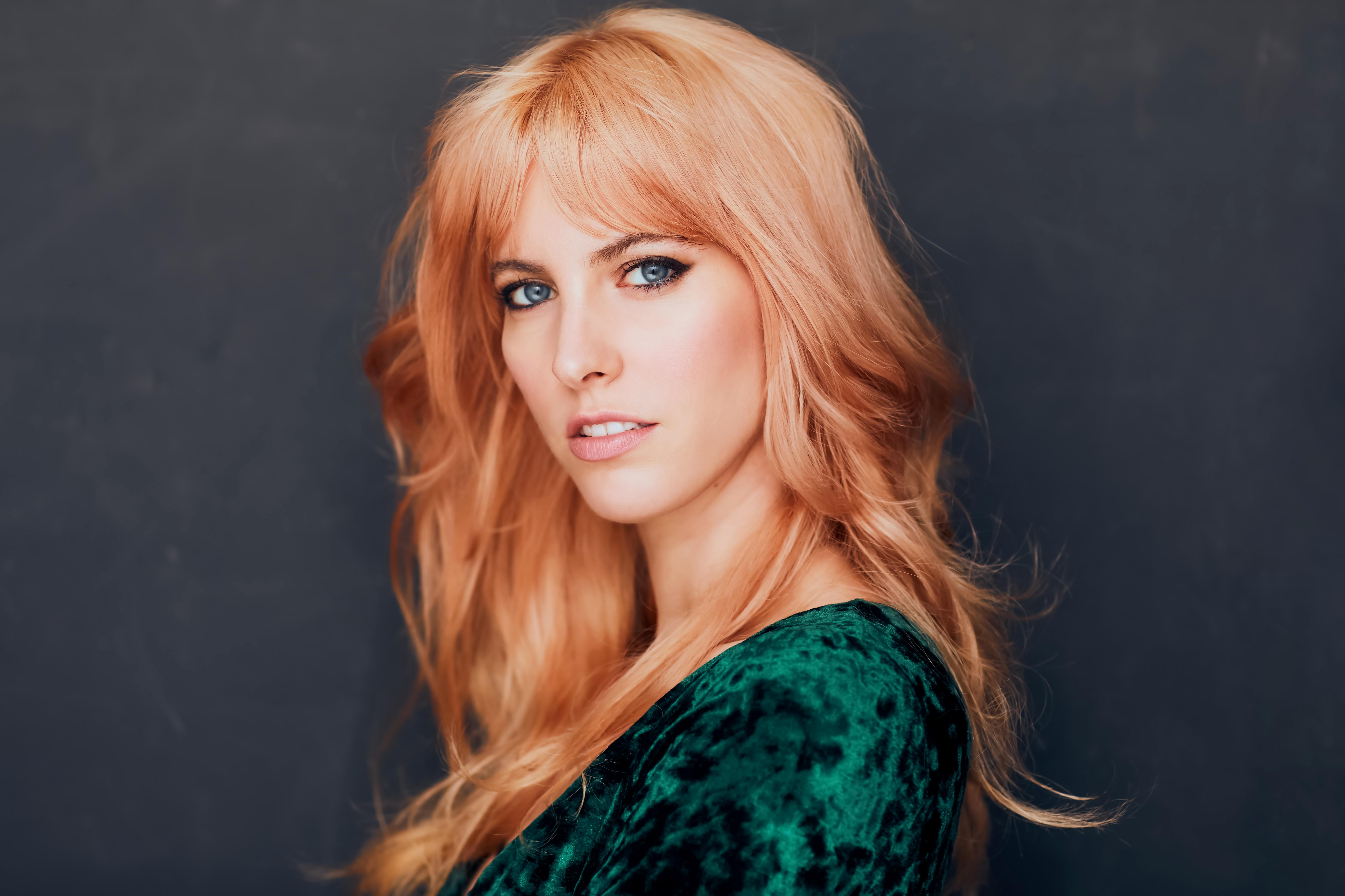 actor Cat Yudain large photo