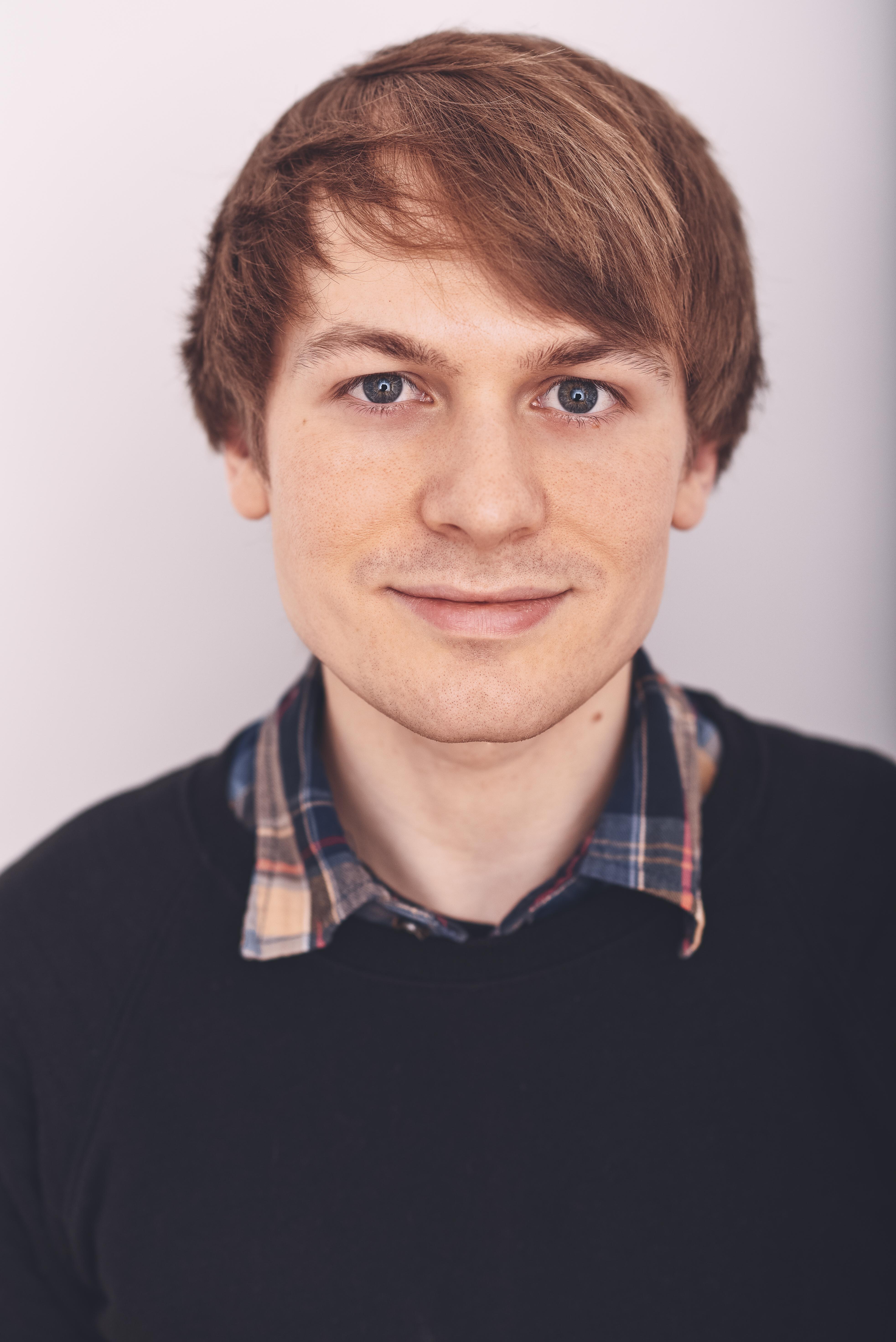 actor Dylan Eshbaugh large photo