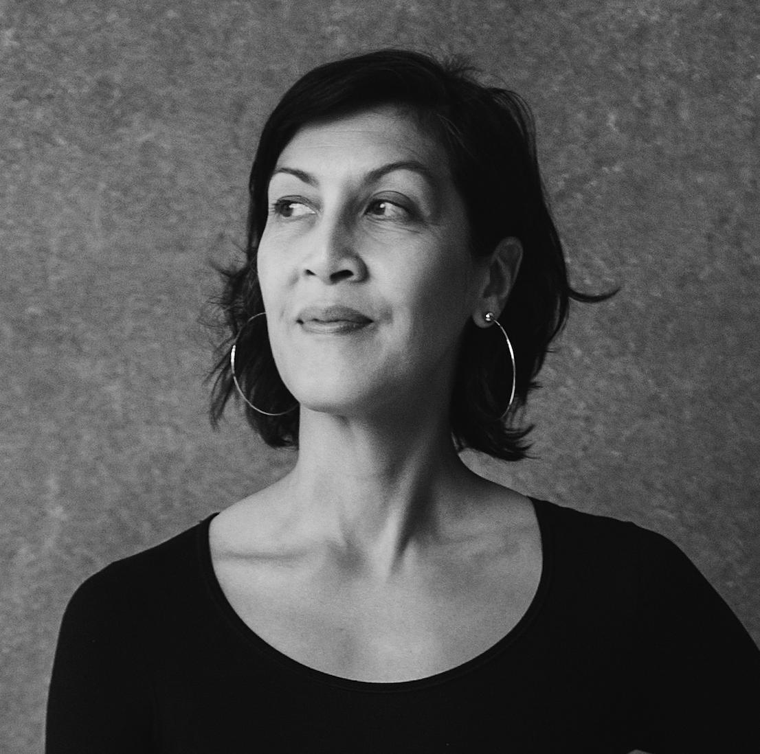 actor Adriana Valdez-Young large photo