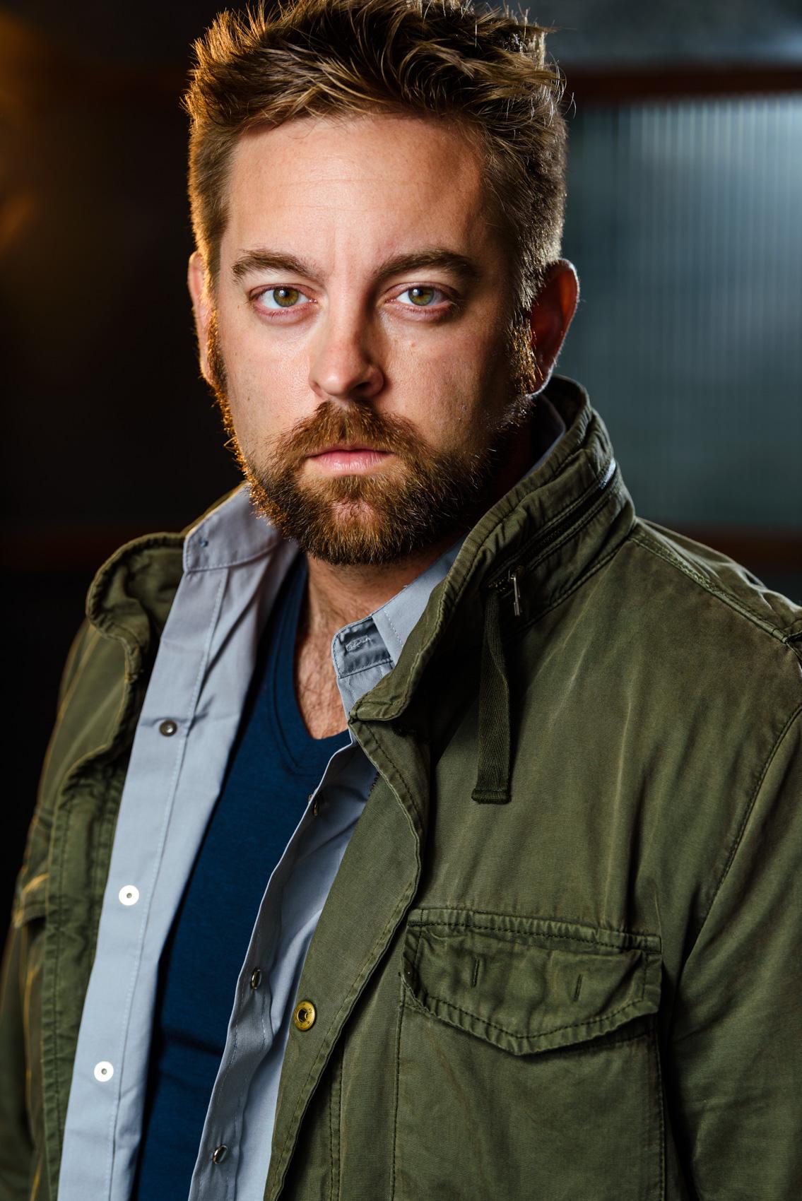 actor Rob Wight large photo