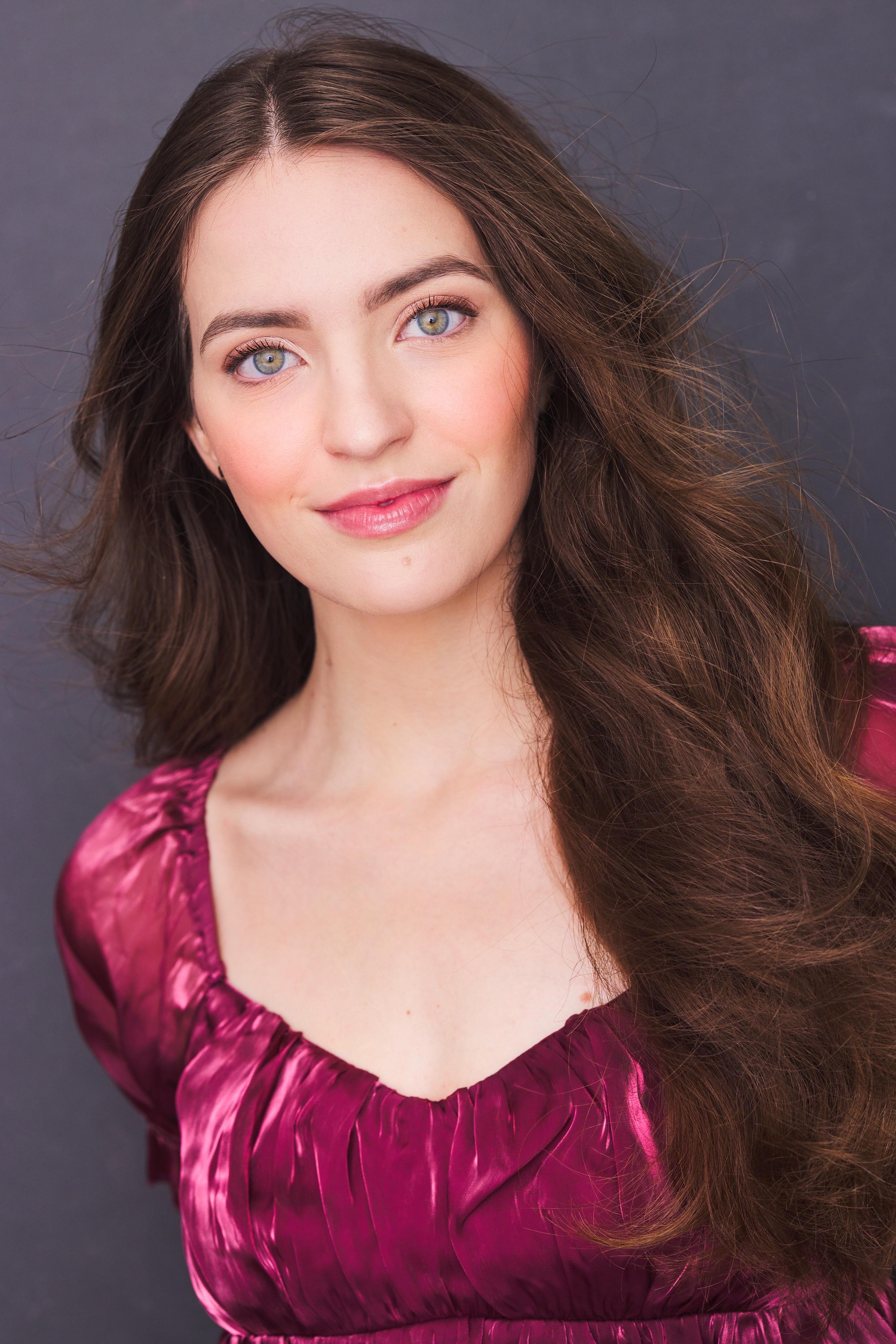 actor Emily Joy Lemus large photo