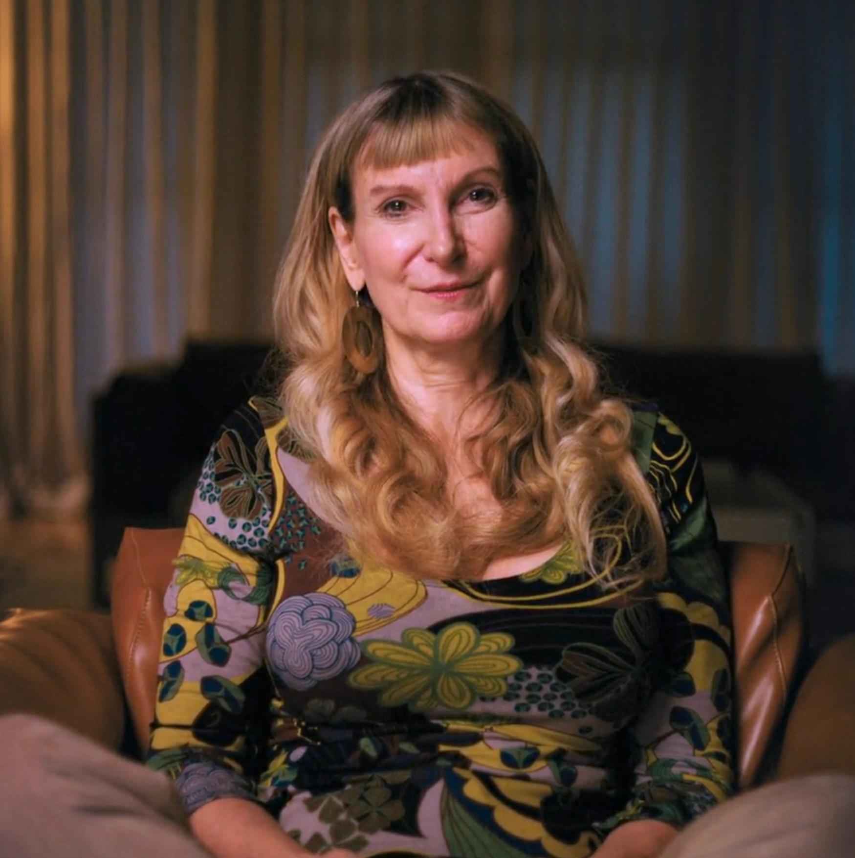 actor Pamela Paradowski large photo