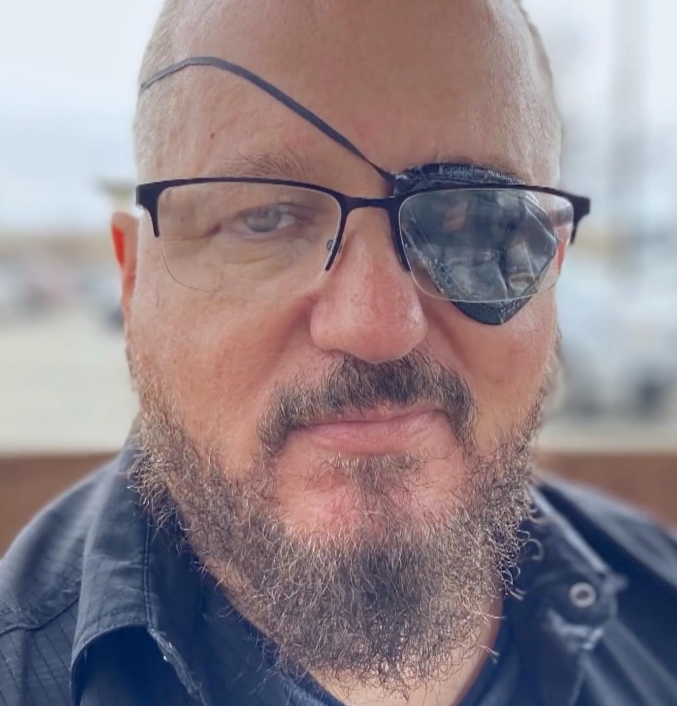 actor Stewart Rhodes large photo