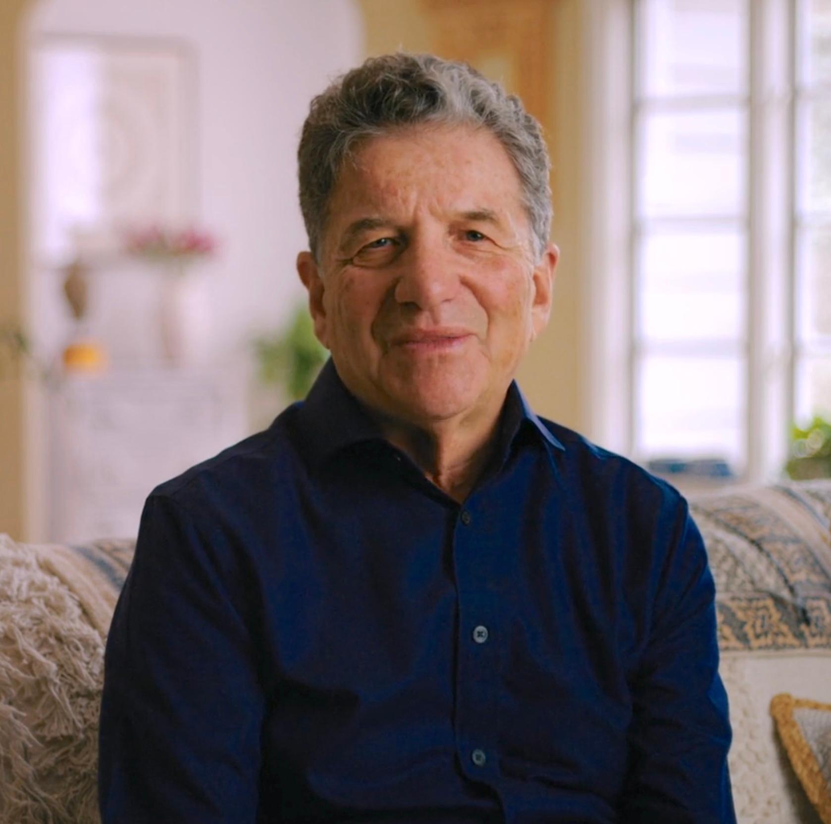 actor Dennis Raimondi large photo