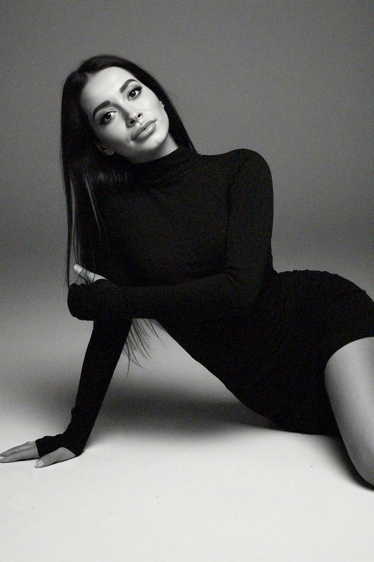 actor Charlie Esquér large photo