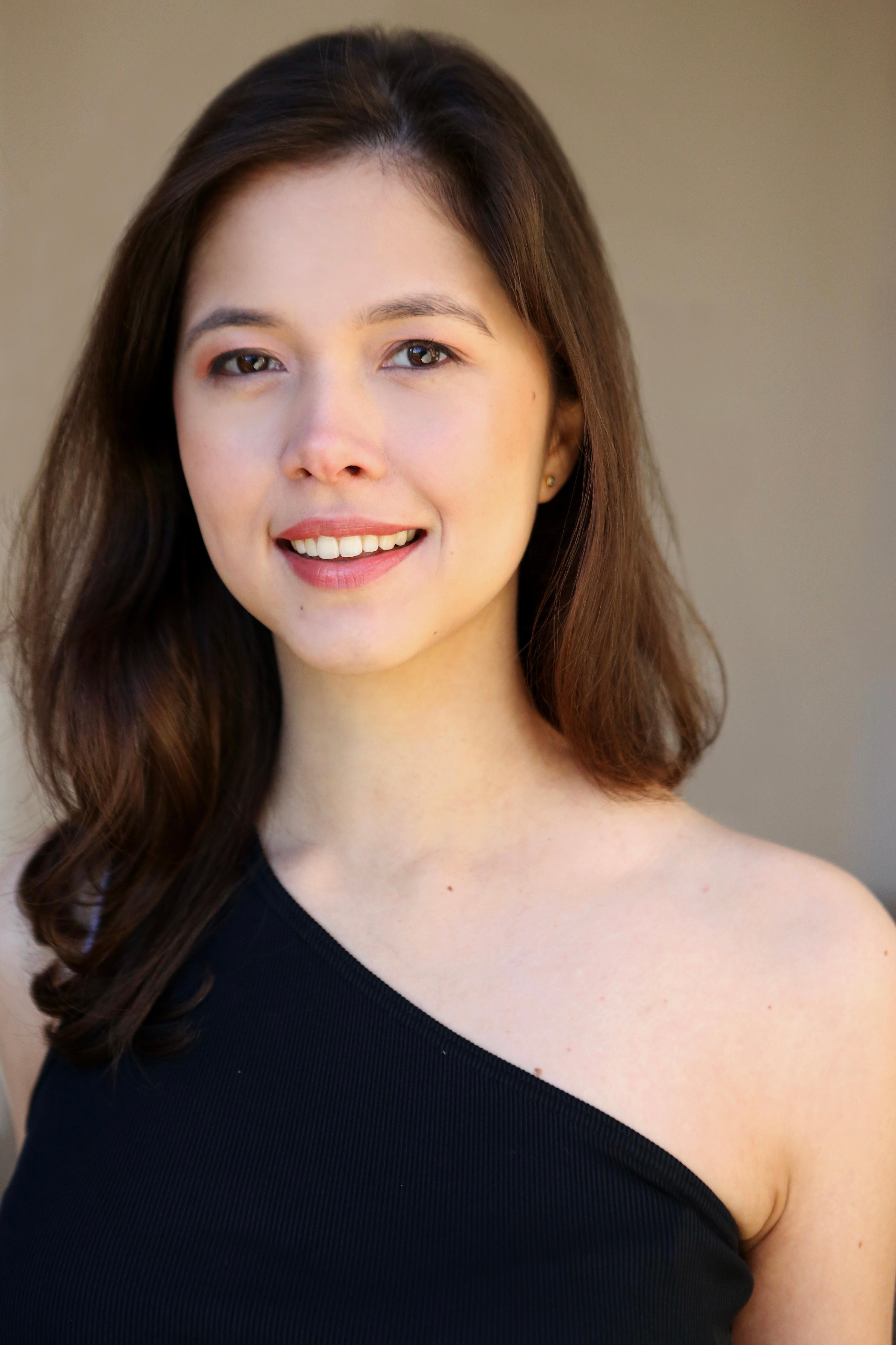 actor Hannah Knight large photo