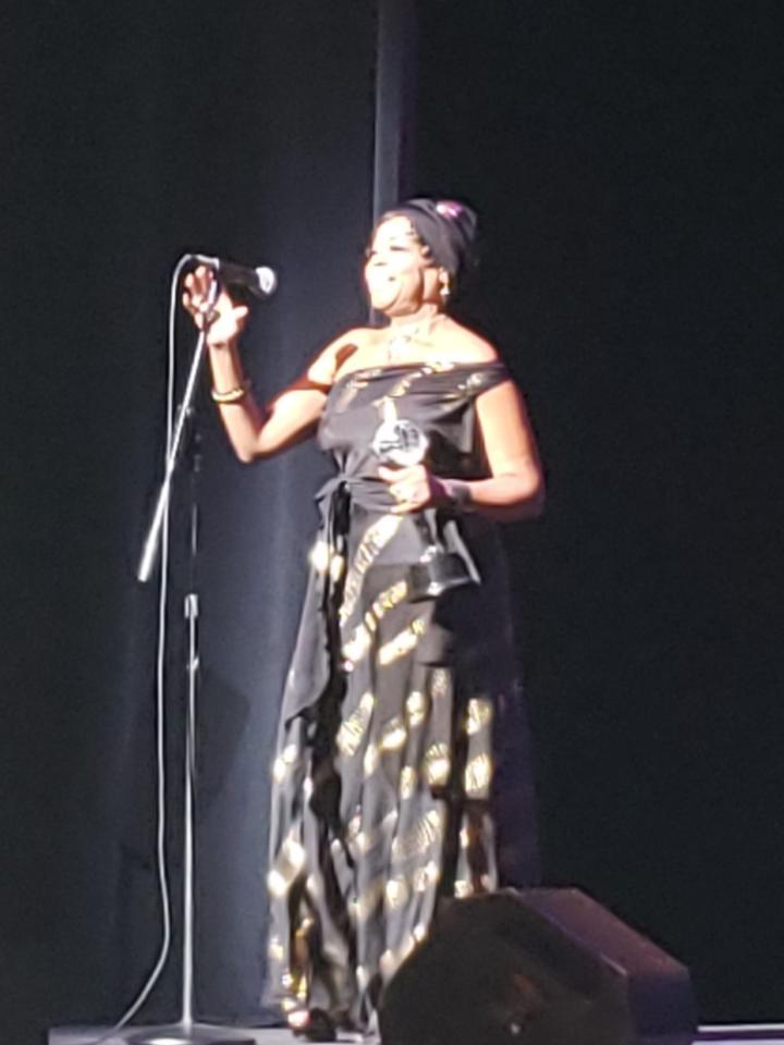 actor Tyra Hughes large photo