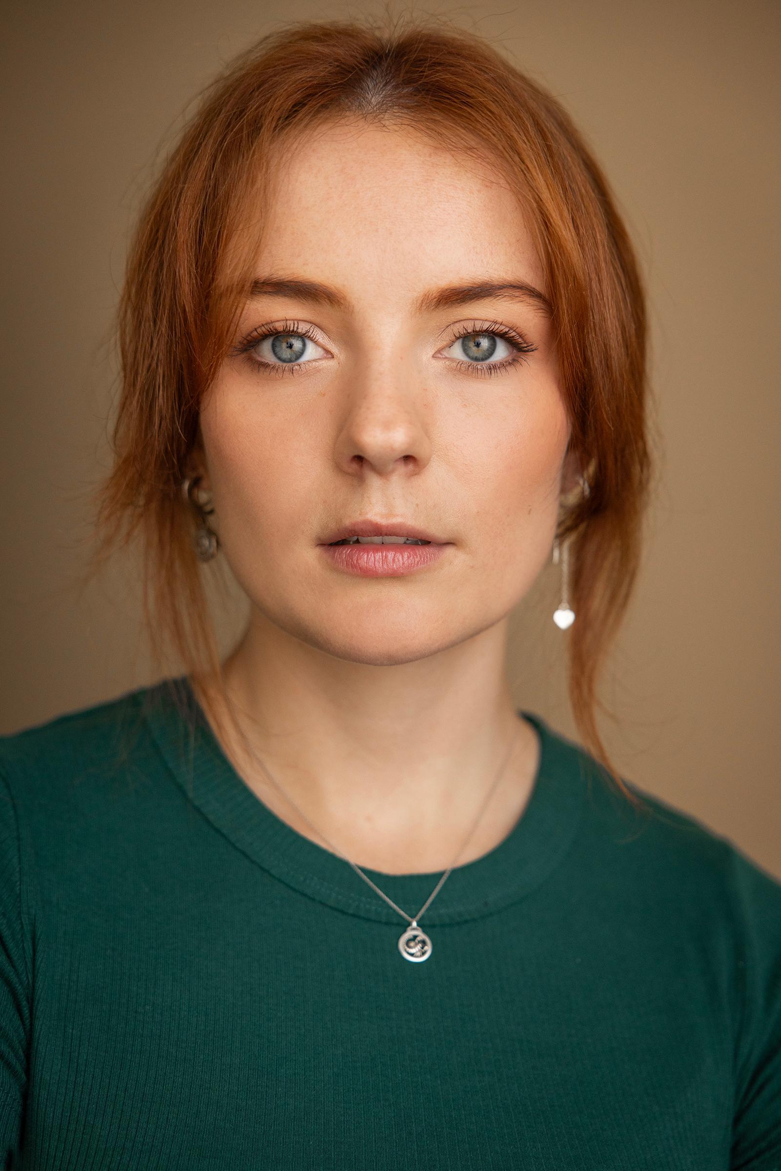 actor Lauren O'Hara large photo