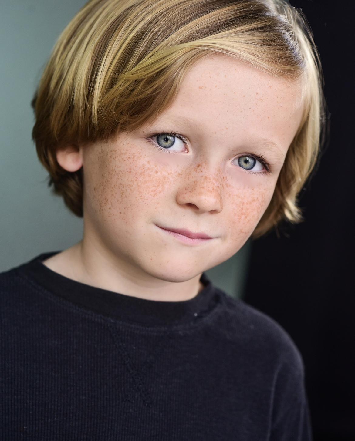 actor Dawson Sweeney large photo