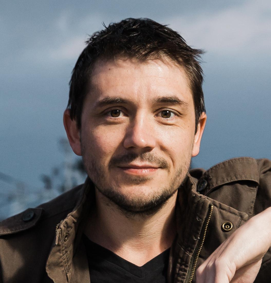 actor Matthew Holmes large photo