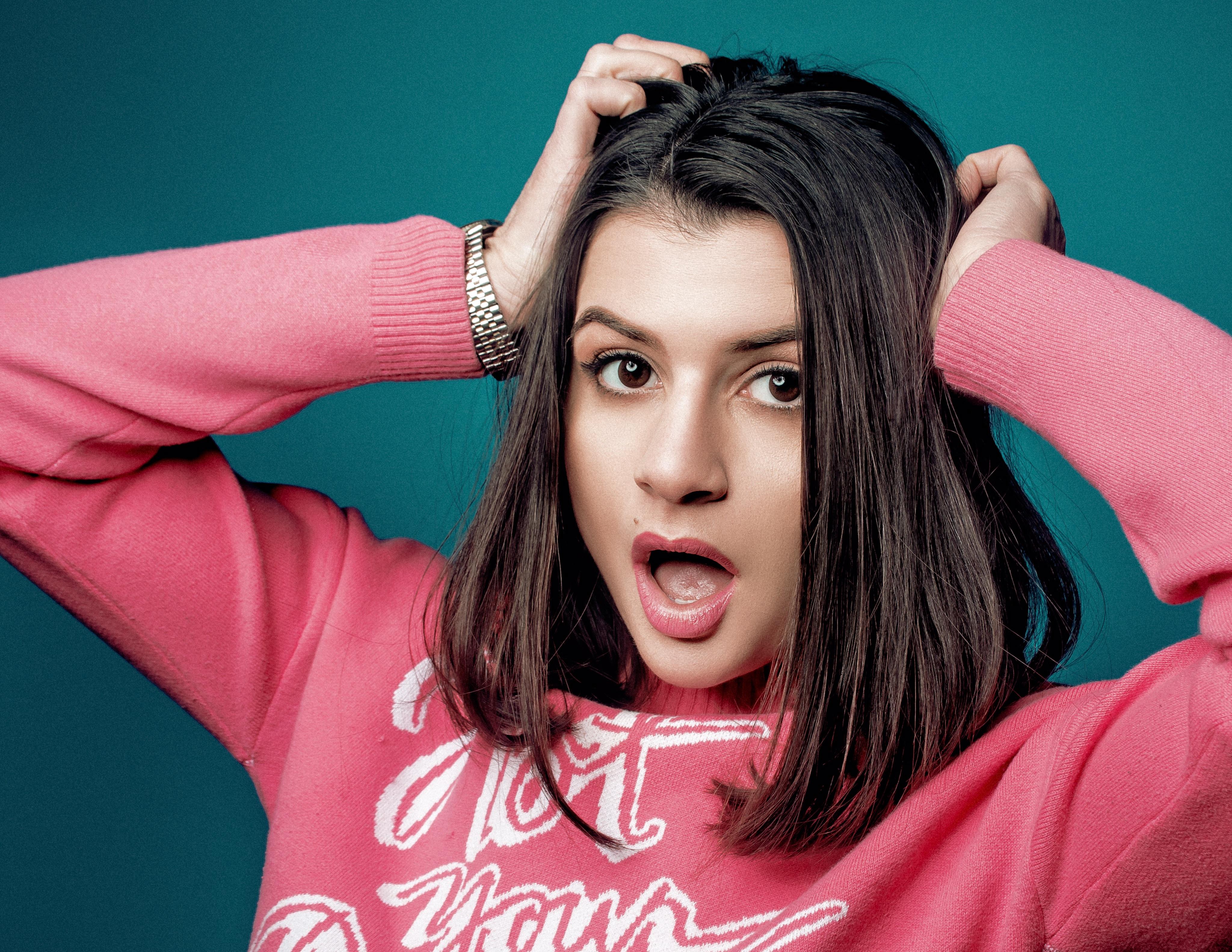 actor Francesca DiPaola large photo